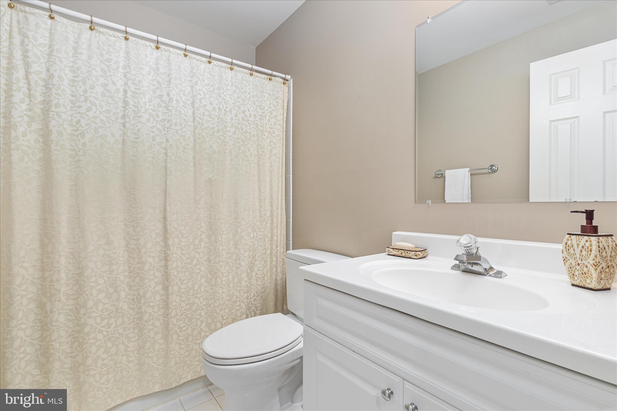 WOODLEA MANOR - Residential