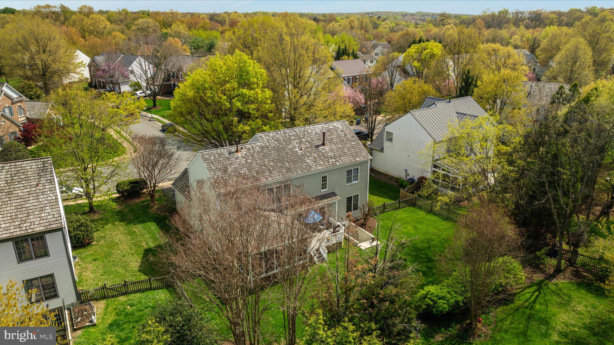 WOODLEA MANOR - Residential