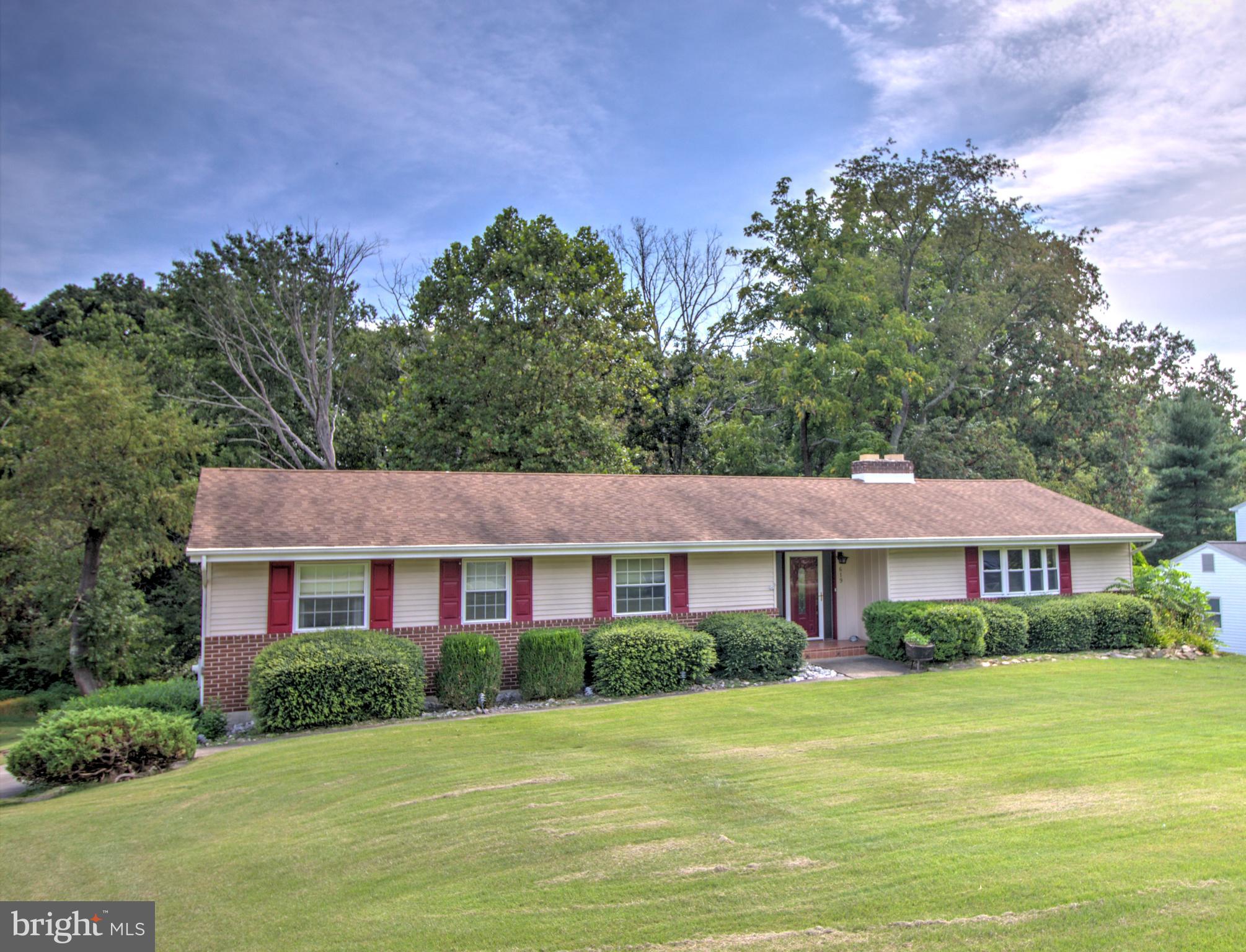 CAMELOT - Residential