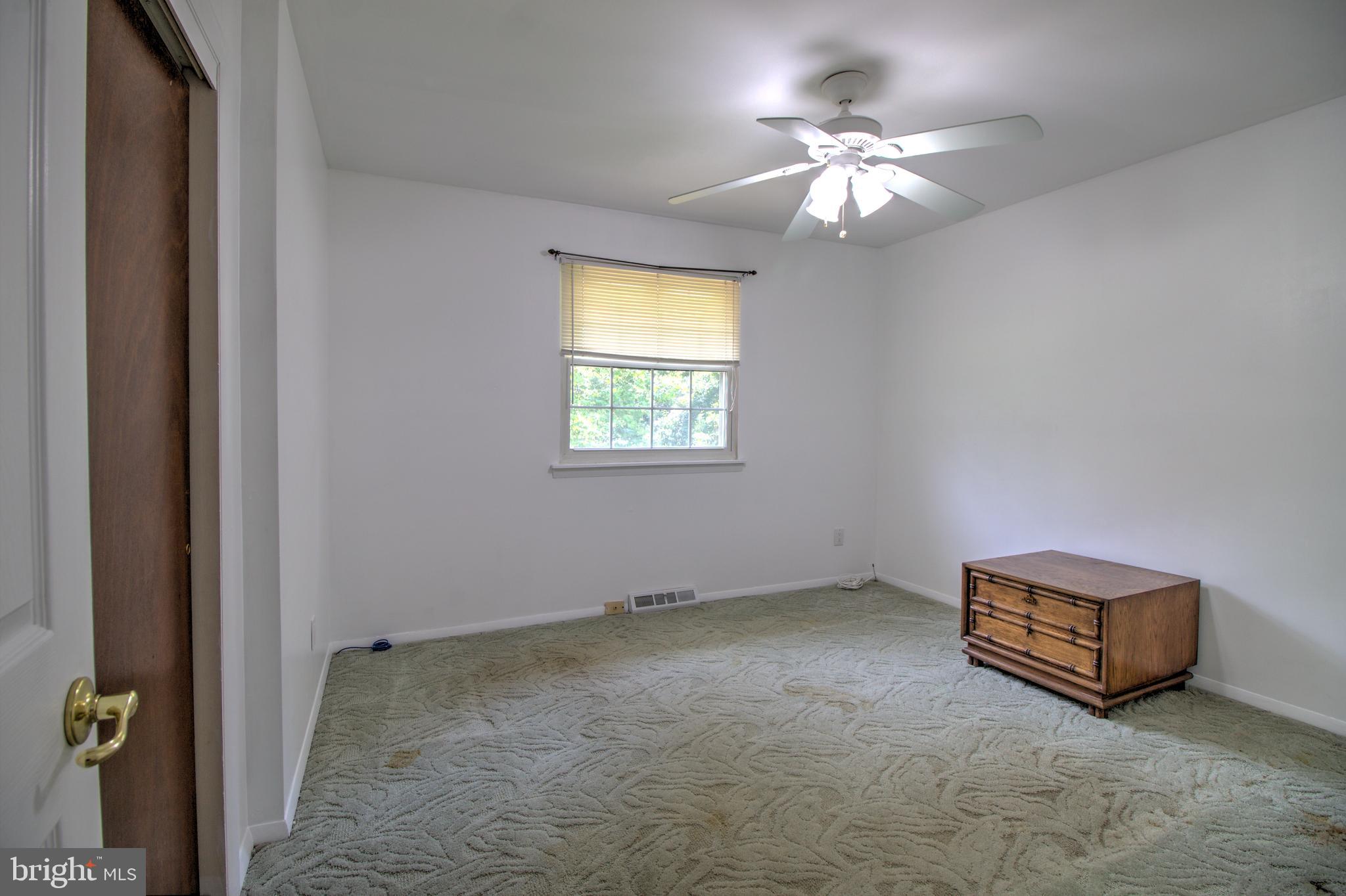 CAMELOT - Residential