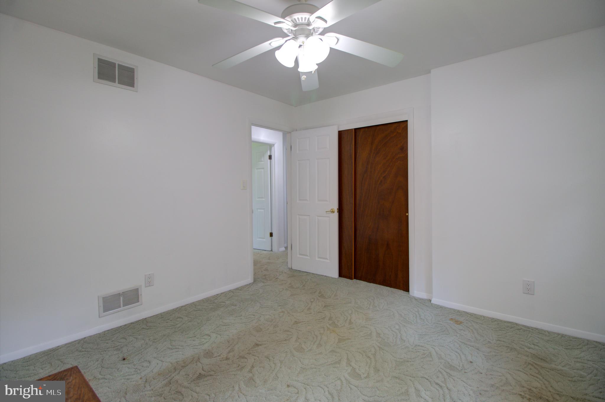 CAMELOT - Residential