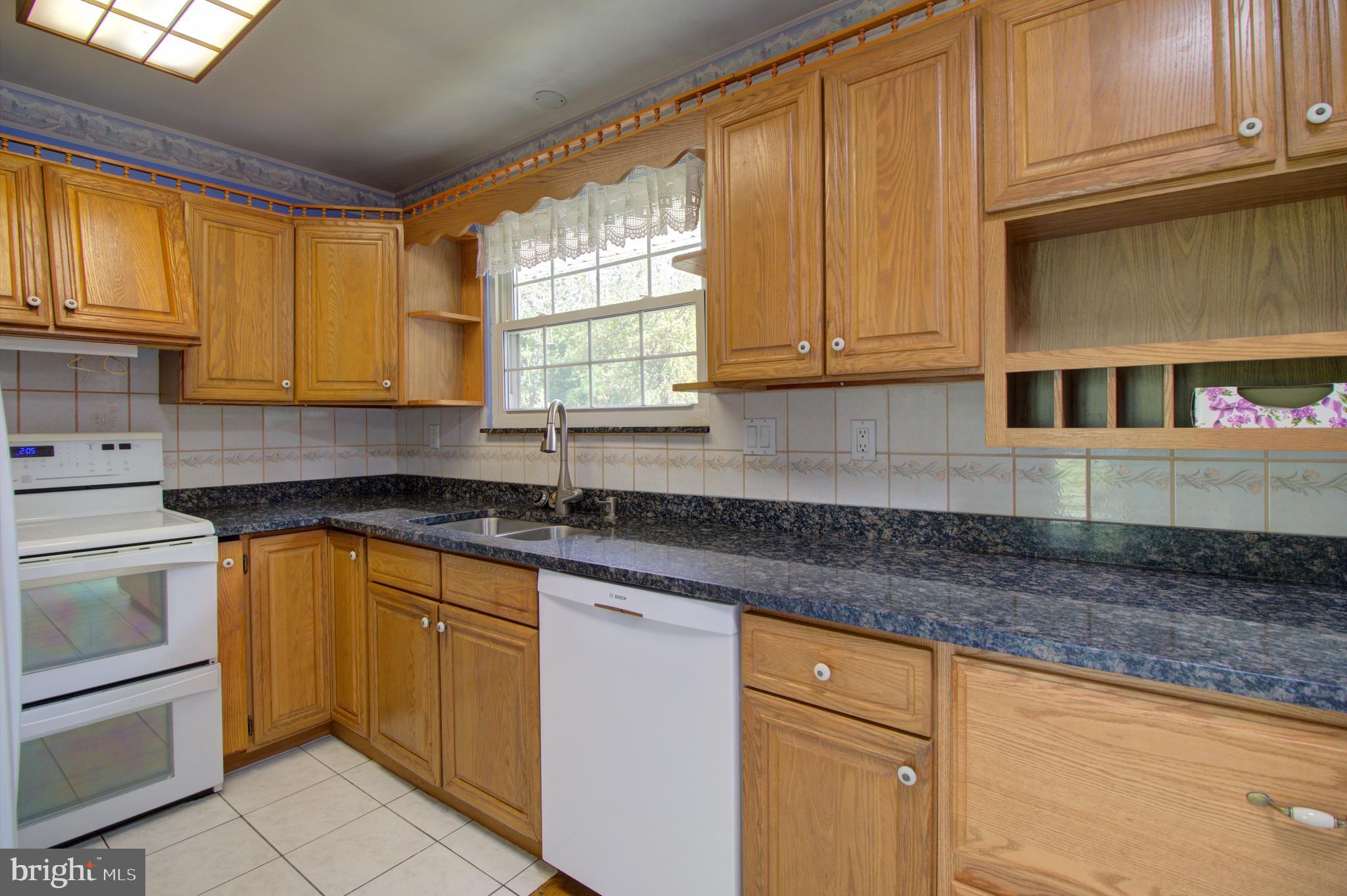 CAMELOT - Residential