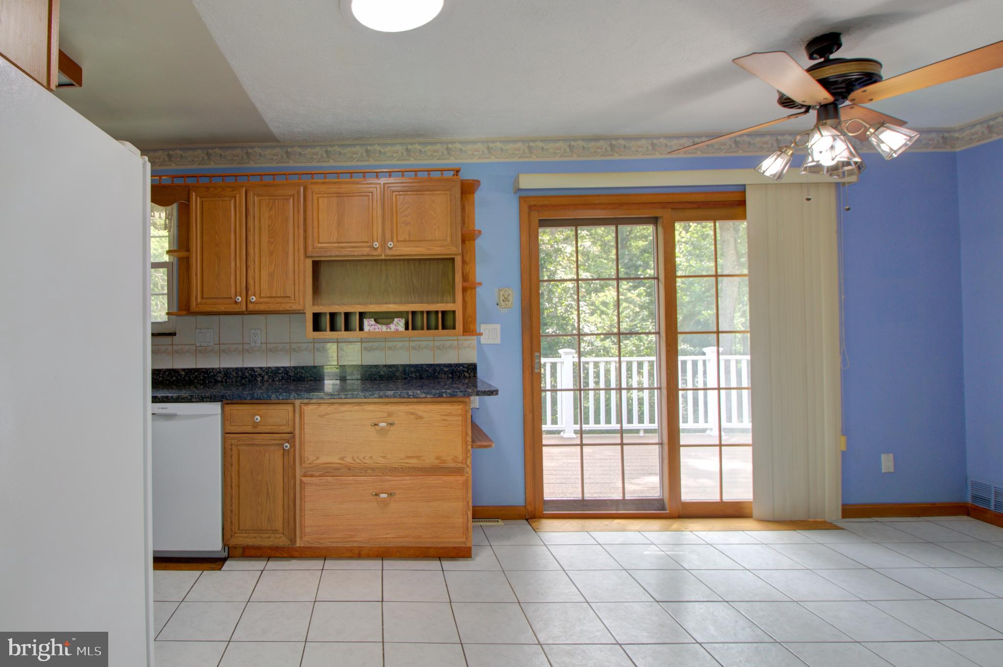 CAMELOT - Residential