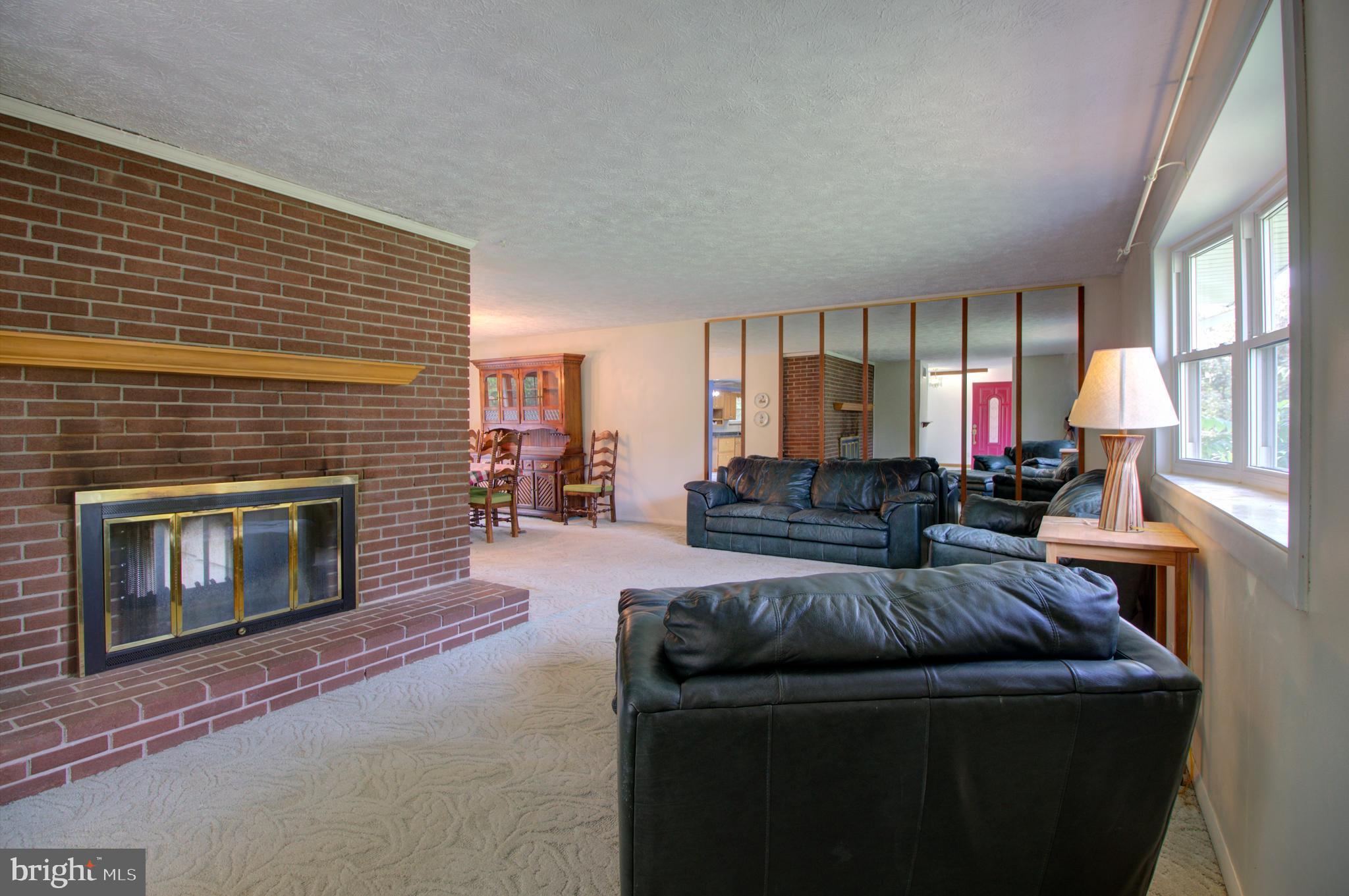 CAMELOT - Residential