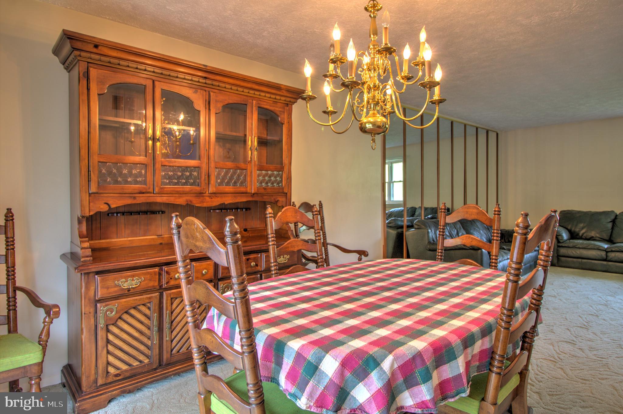 CAMELOT - Residential