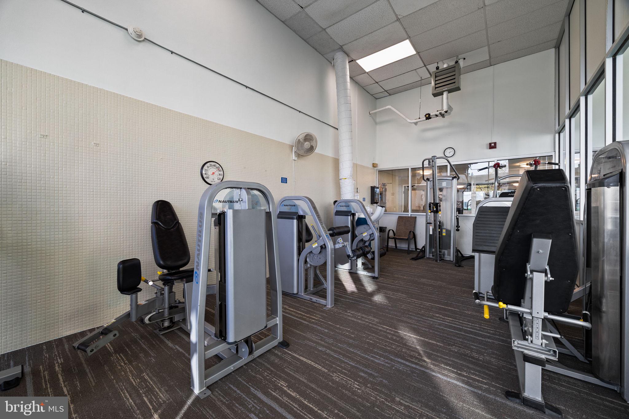 ART MUSEUM AREA - Residential