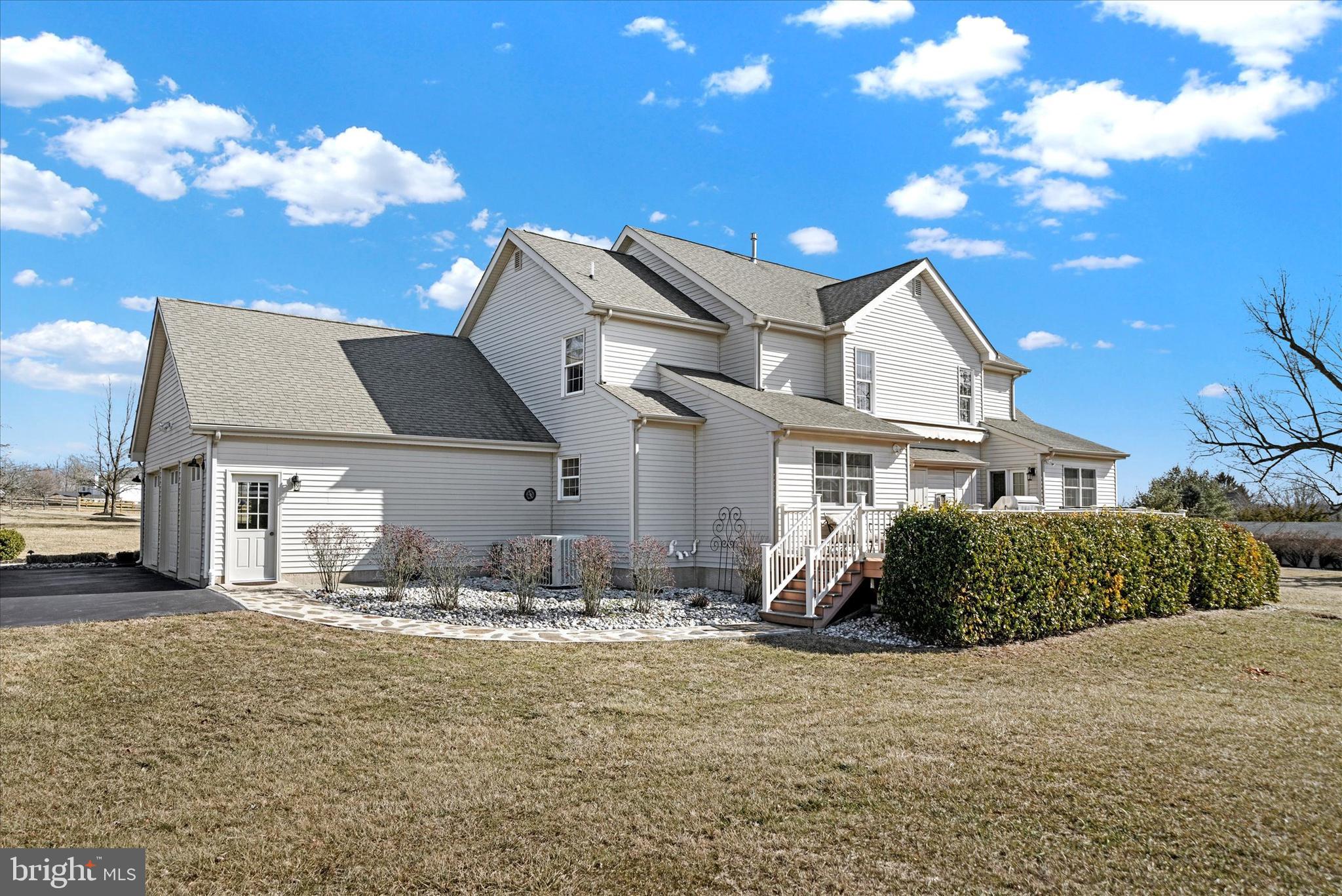 ESTATES AT BROOKSIDE - Residential