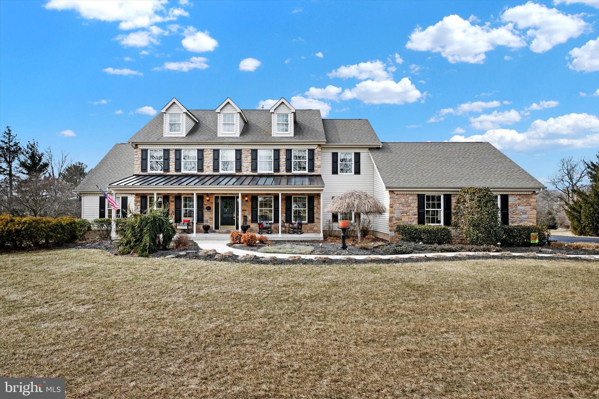 ESTATES AT BROOKSIDE - Residential