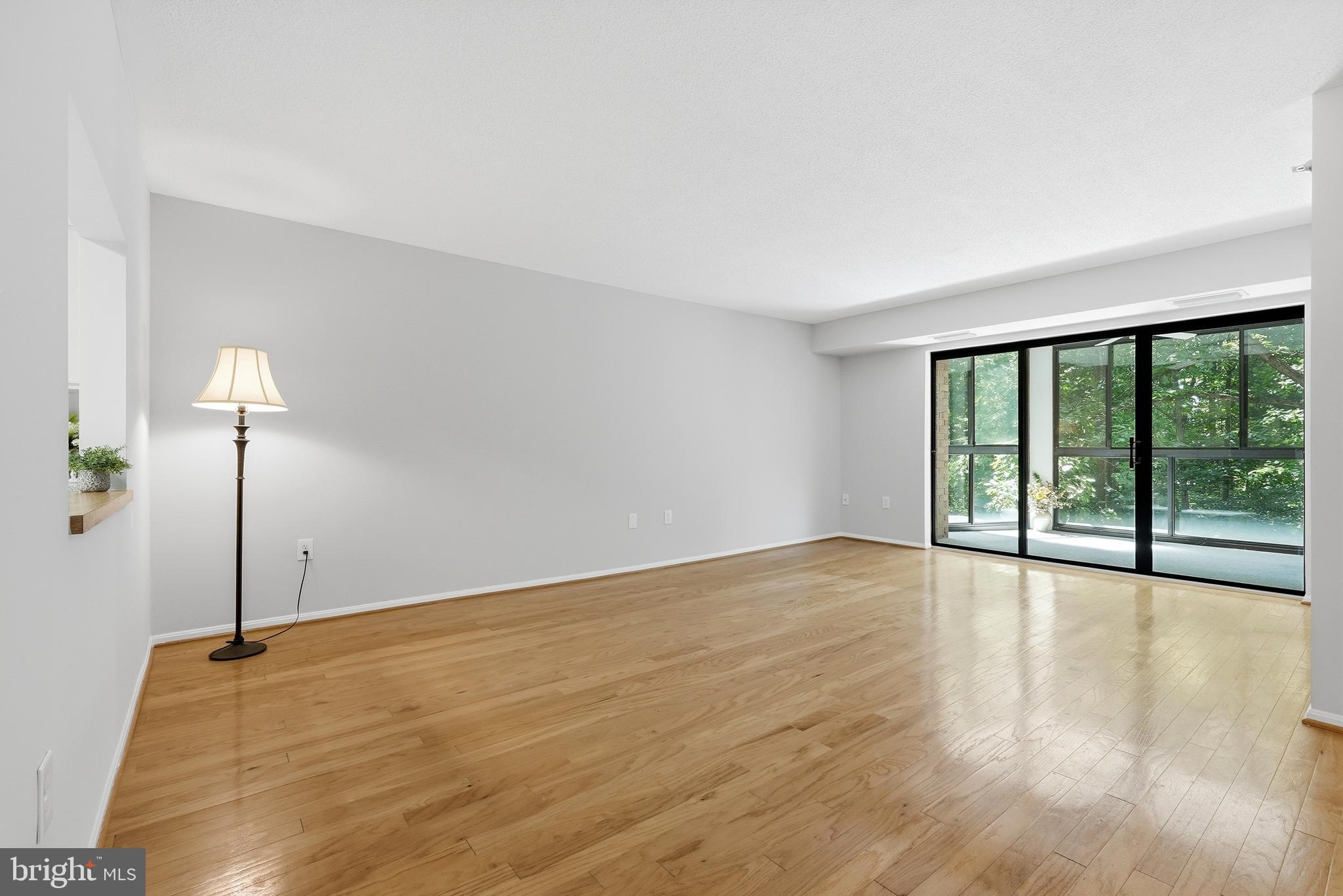 15115 INTERLACHEN DRIVE 3-524