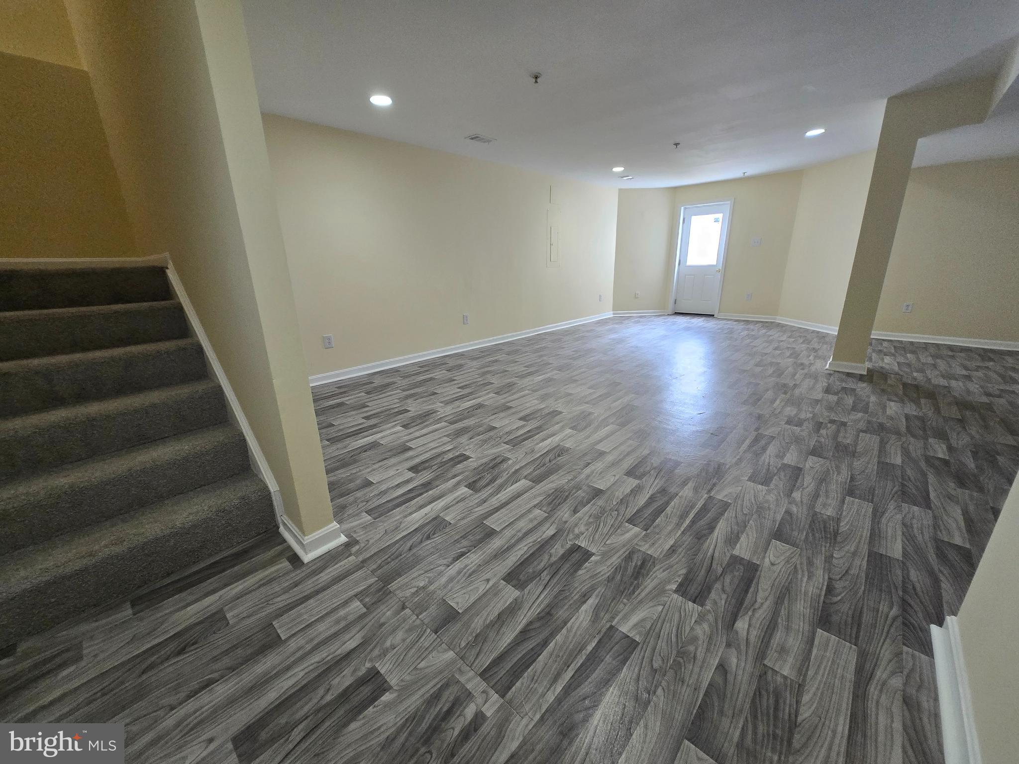 CLARKSBURG - Residential Lease