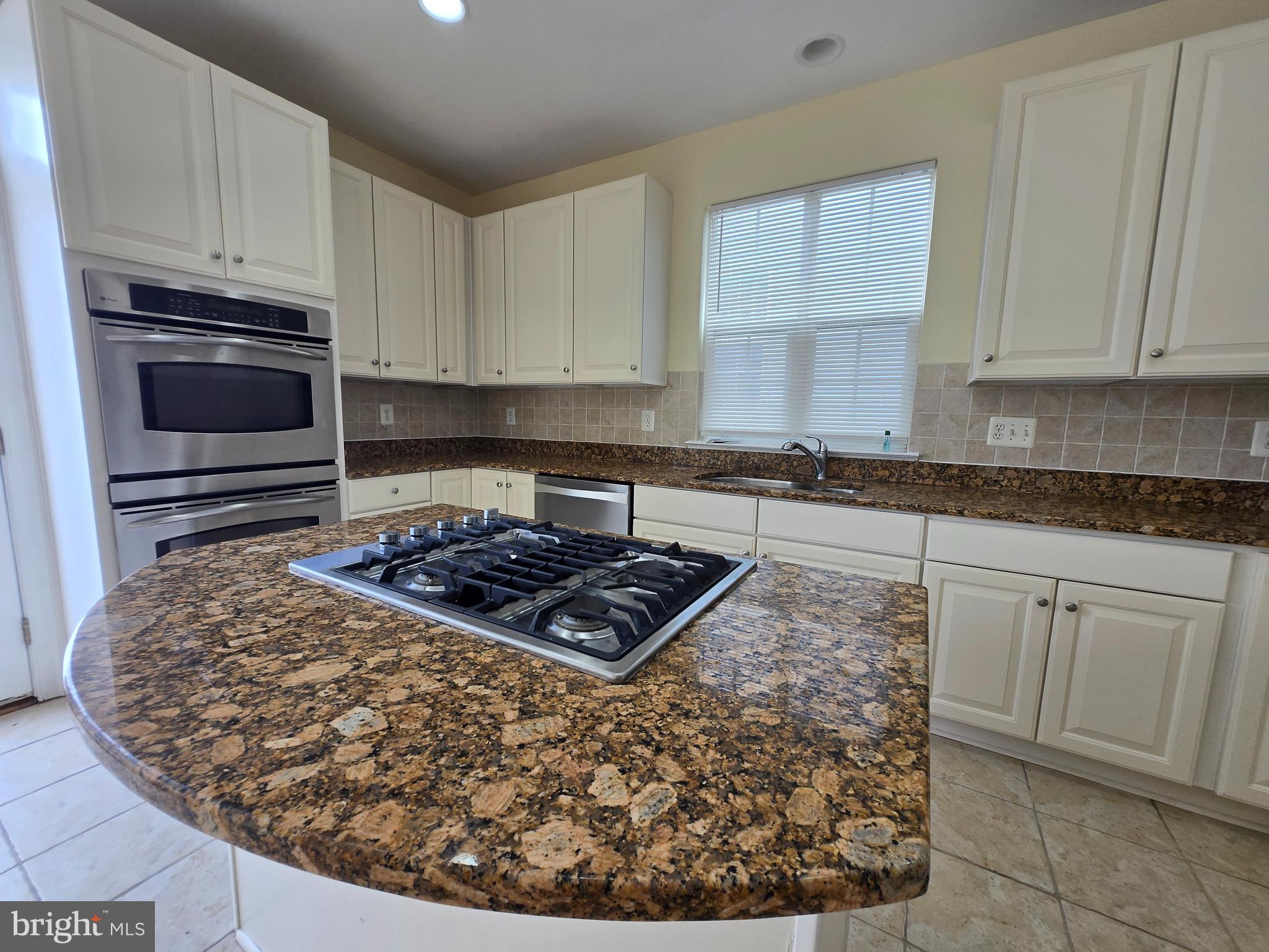 CLARKSBURG - Residential Lease