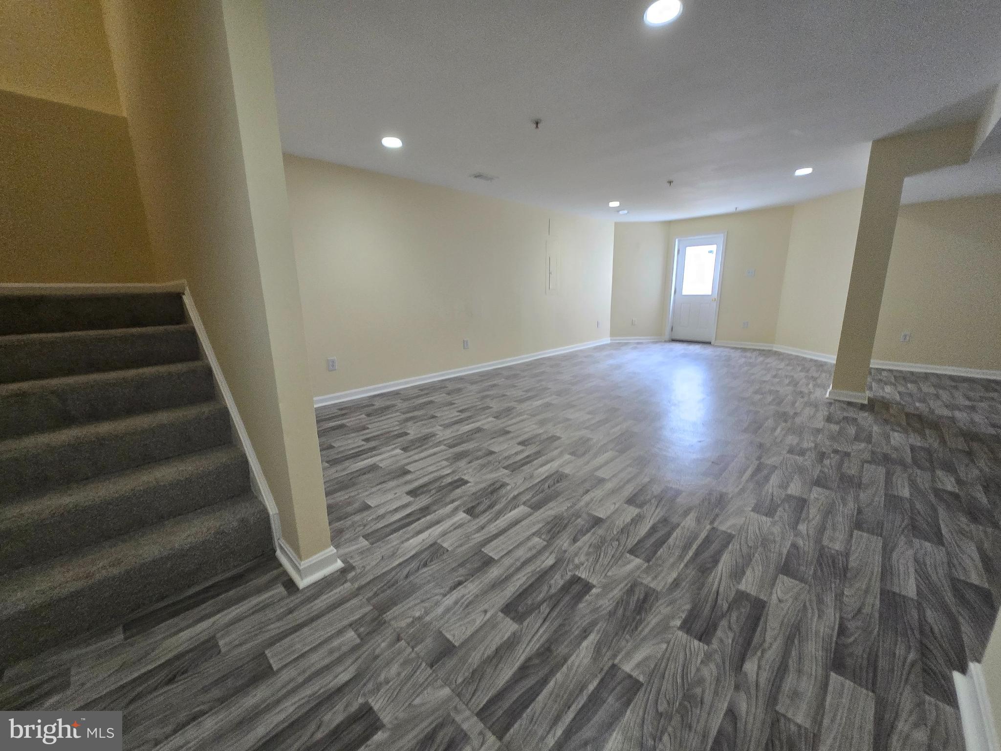 CLARKSBURG - Residential Lease