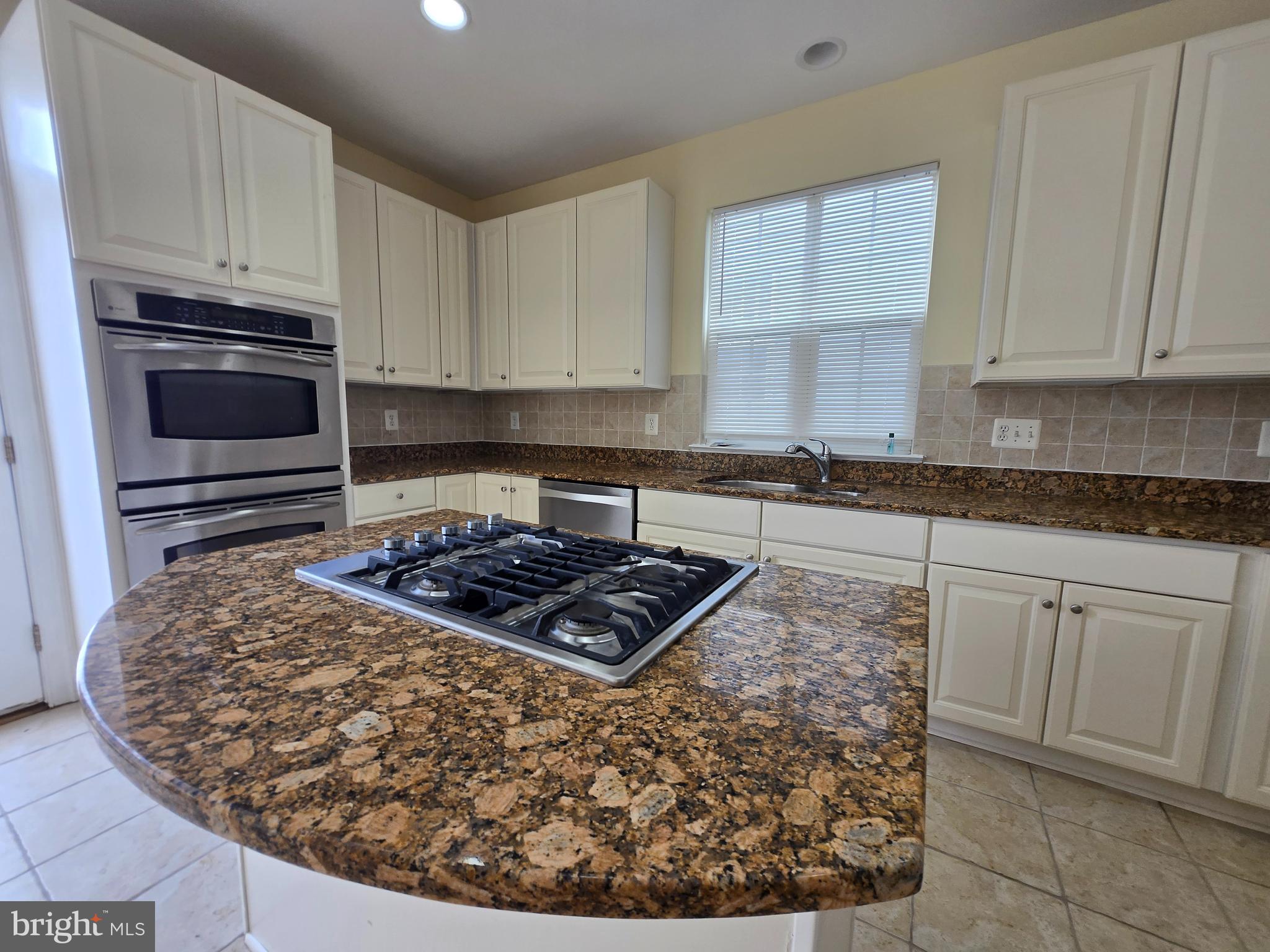 CLARKSBURG - Residential Lease