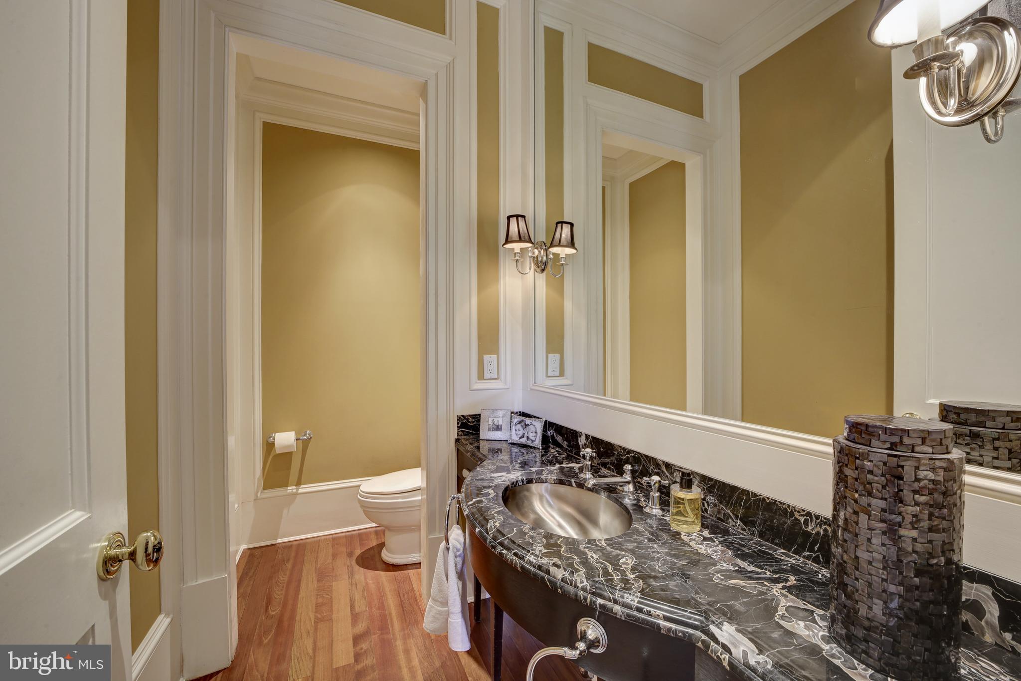 POTOMAC OUTSIDE - Residential