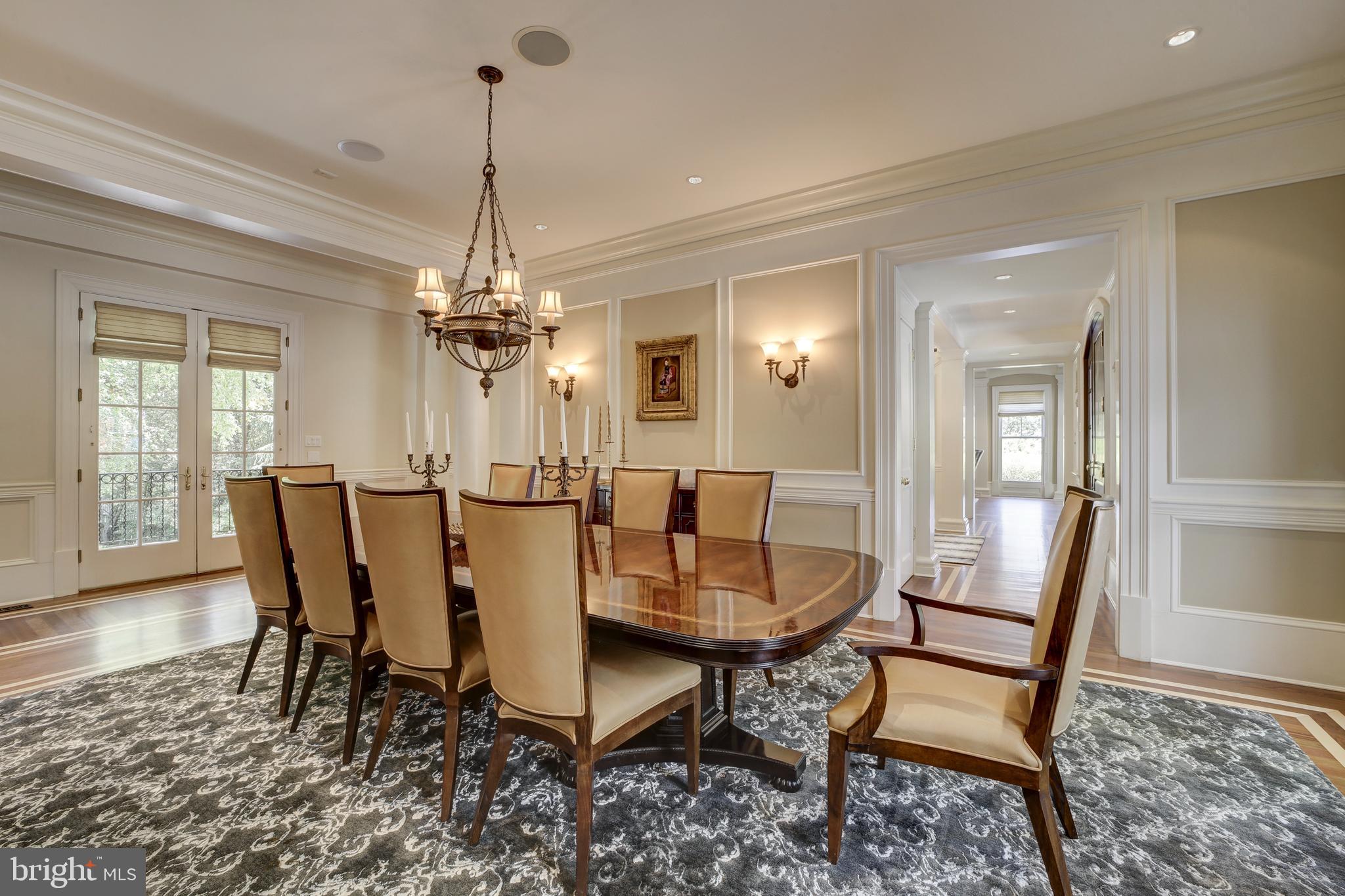 POTOMAC OUTSIDE - Residential