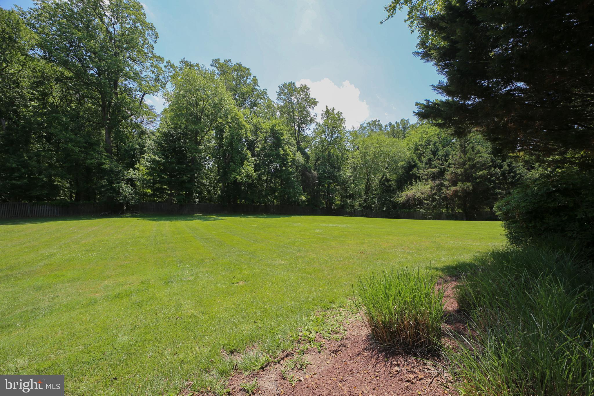 POTOMAC OUTSIDE - Residential