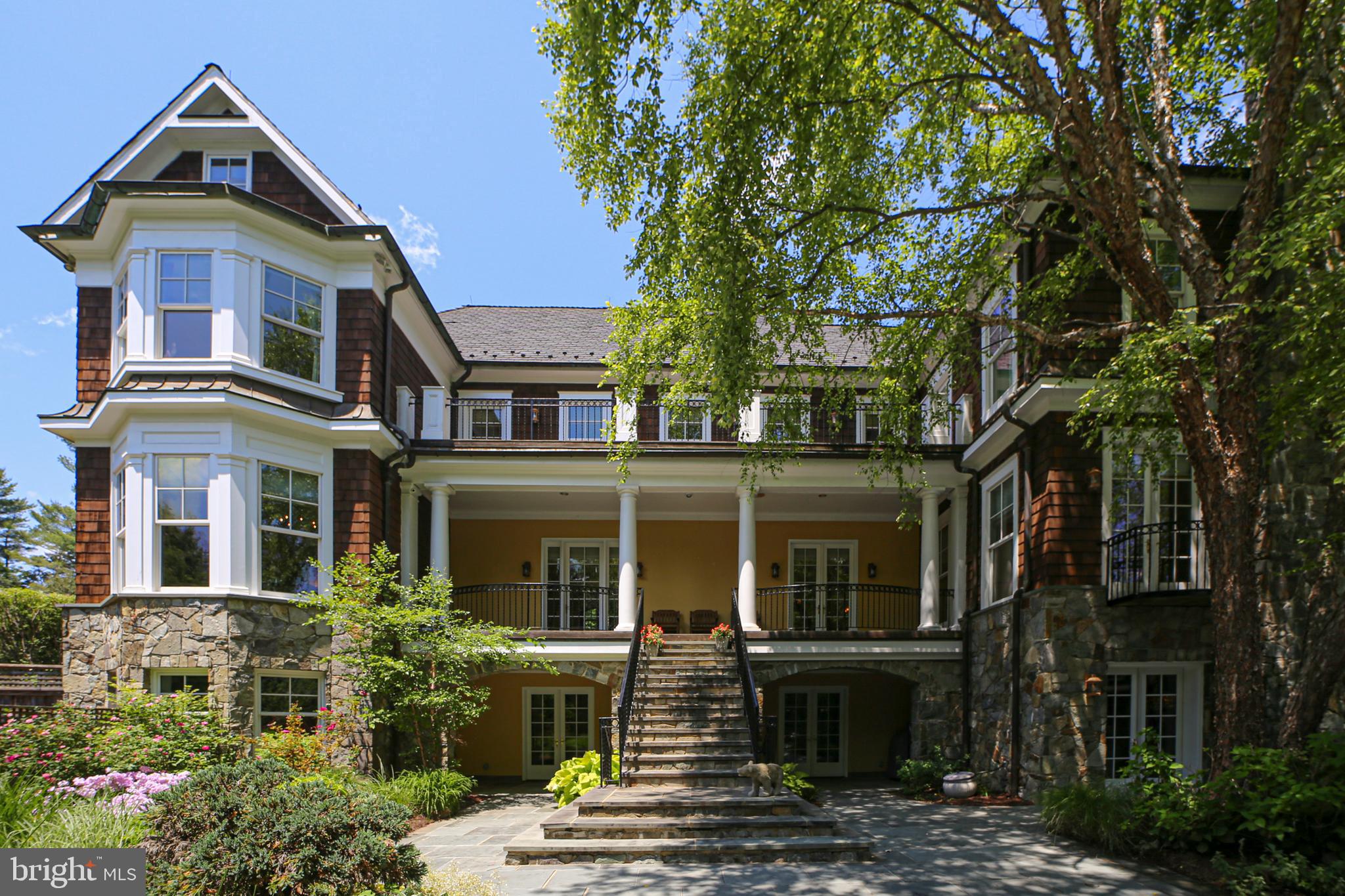 POTOMAC OUTSIDE - Residential