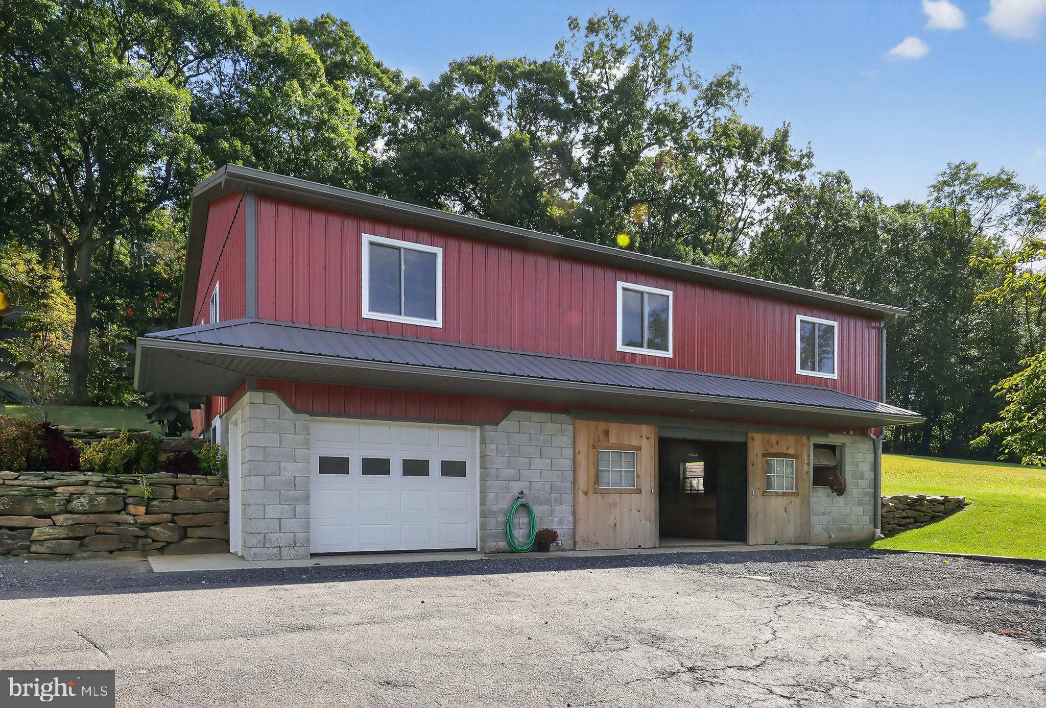 1201 SPRUCE GROVE ROAD