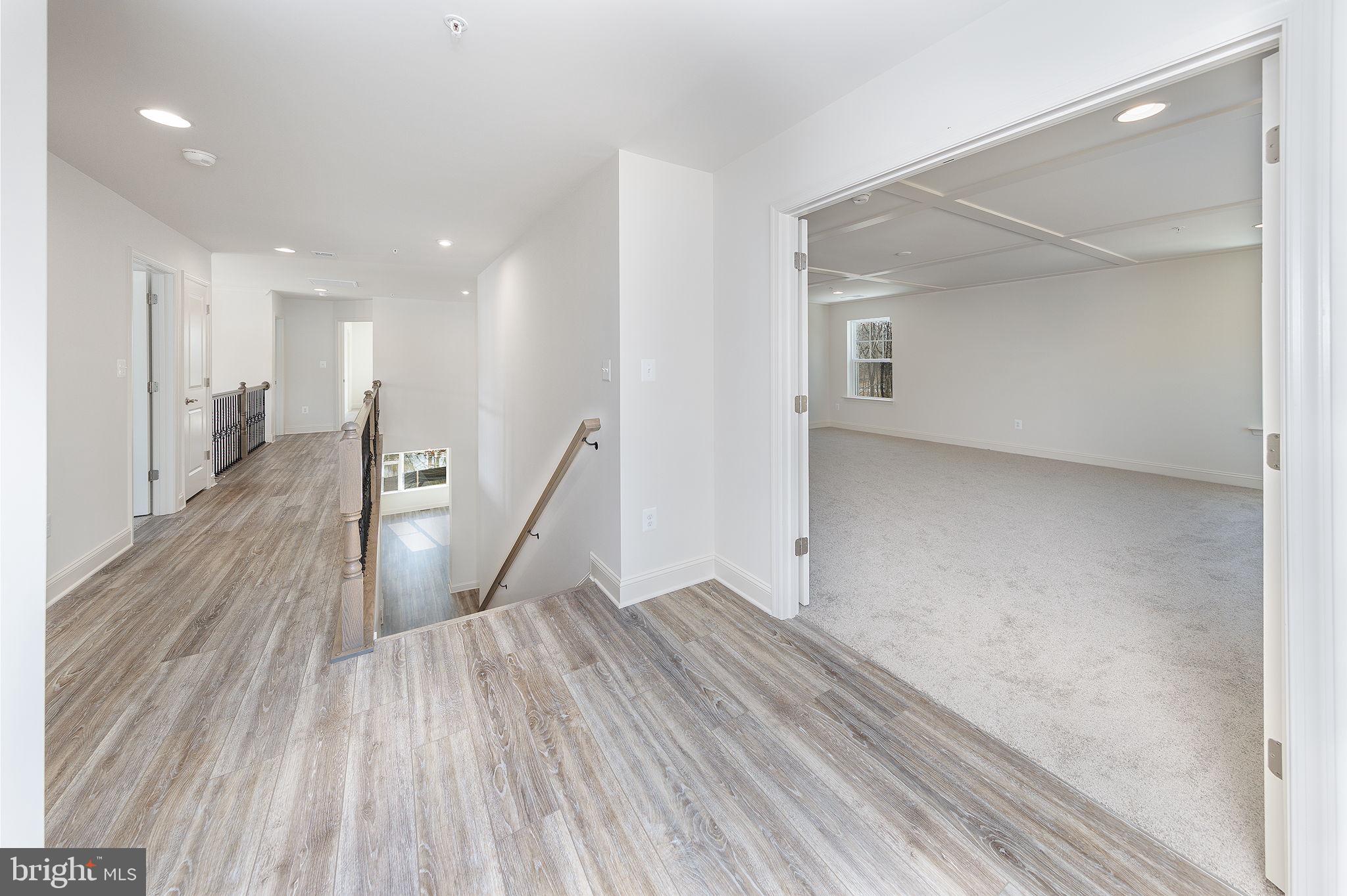 SOUTH TREEVIEW ESTATES - Residential