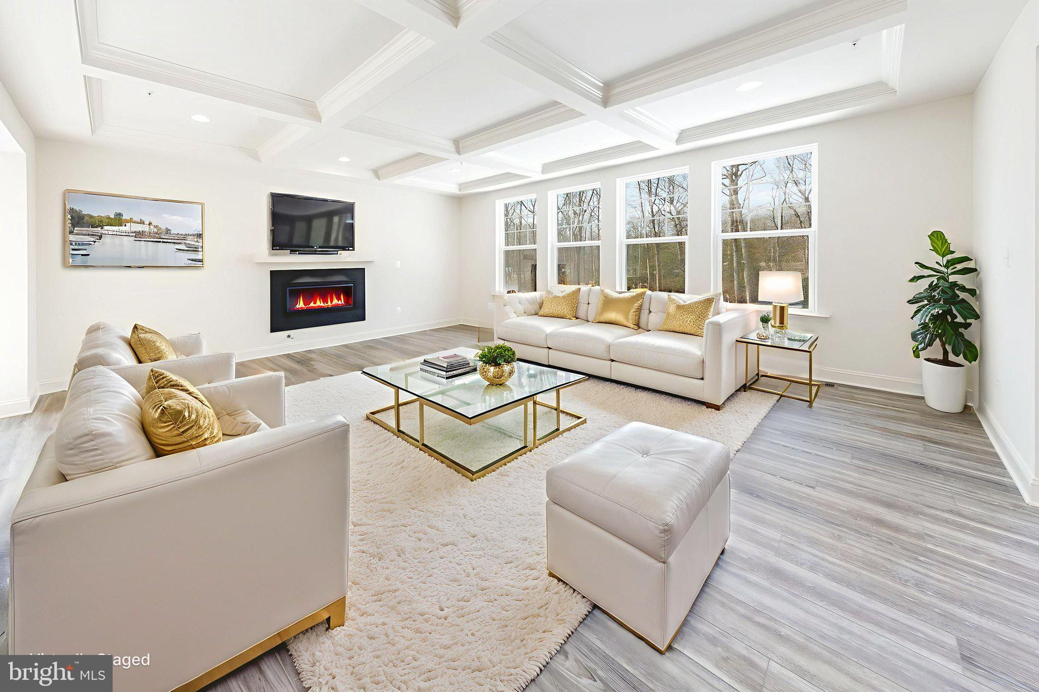 SOUTH TREEVIEW ESTATES - Residential