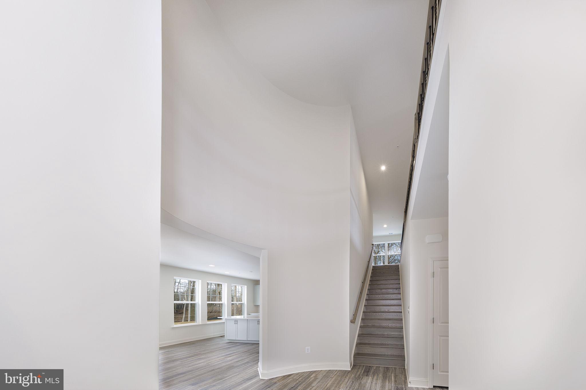 SOUTH TREEVIEW ESTATES - Residential