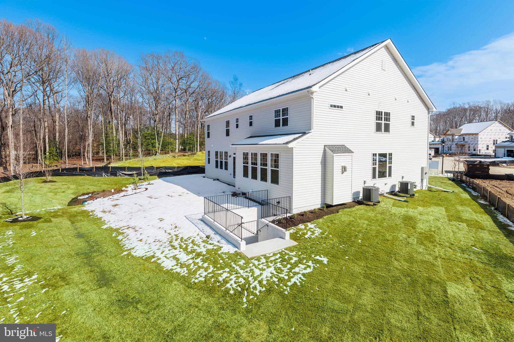 SOUTH TREEVIEW ESTATES - Residential