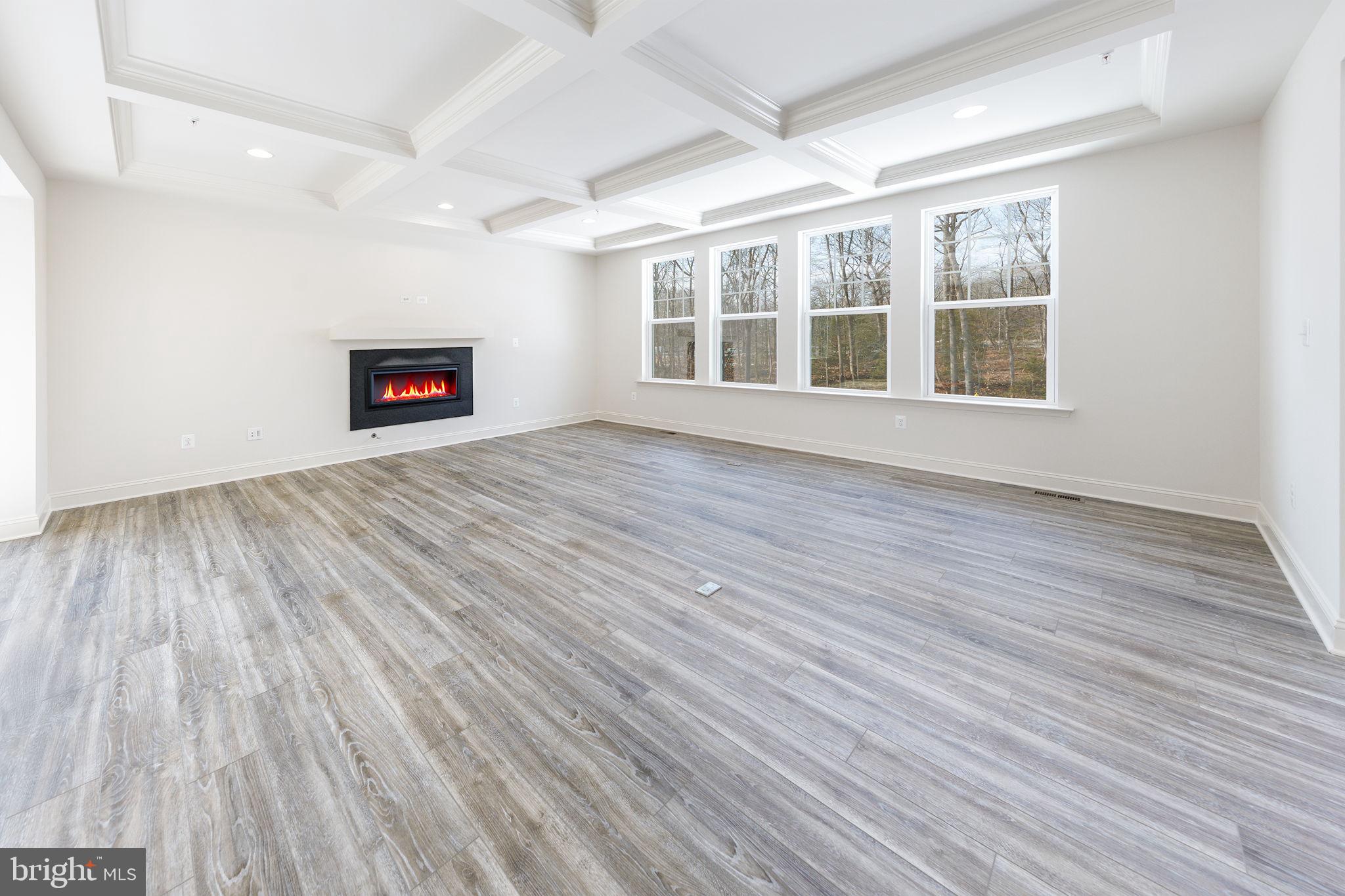 SOUTH TREEVIEW ESTATES - Residential