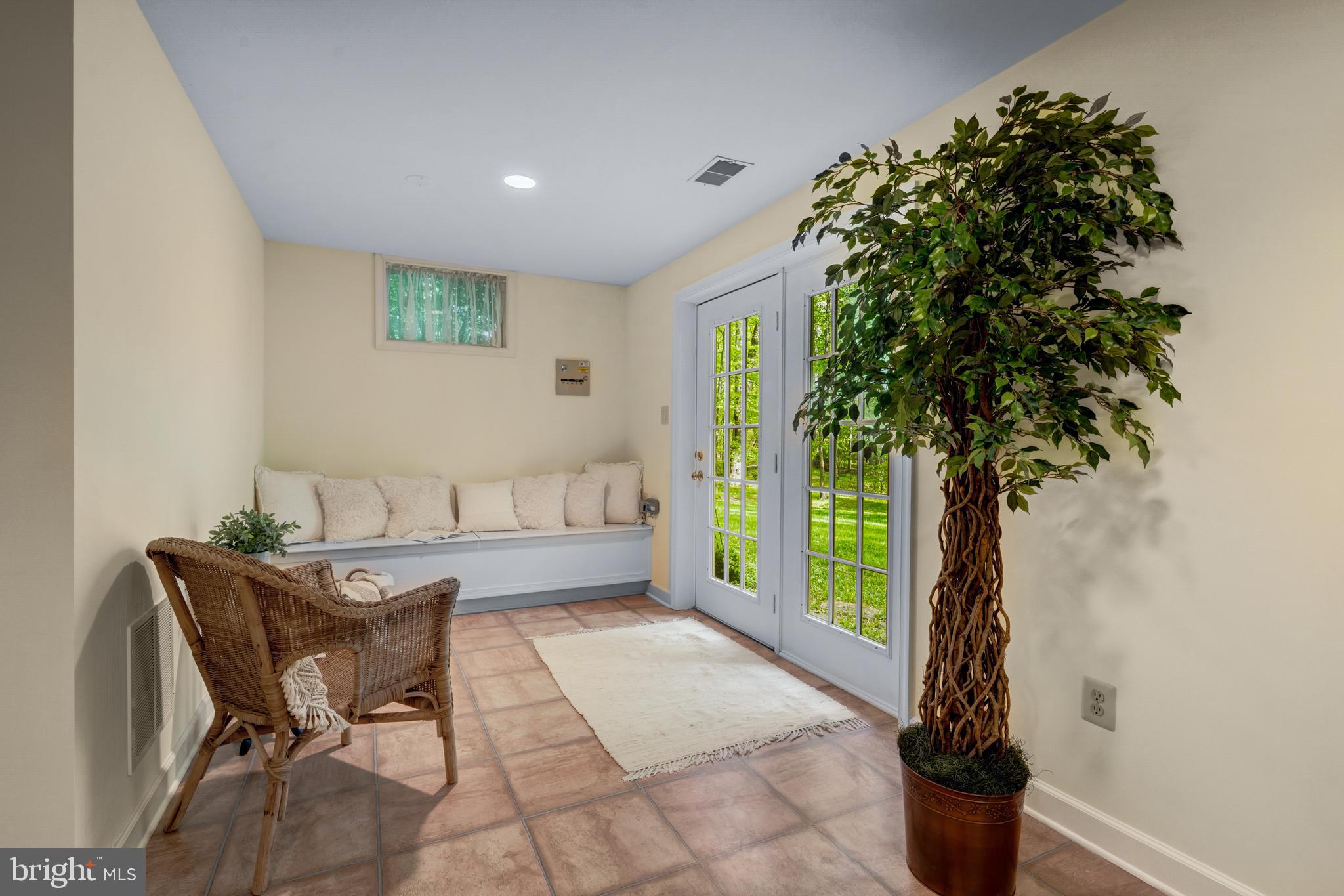 LITTLE RIVER ESTATES - Residential