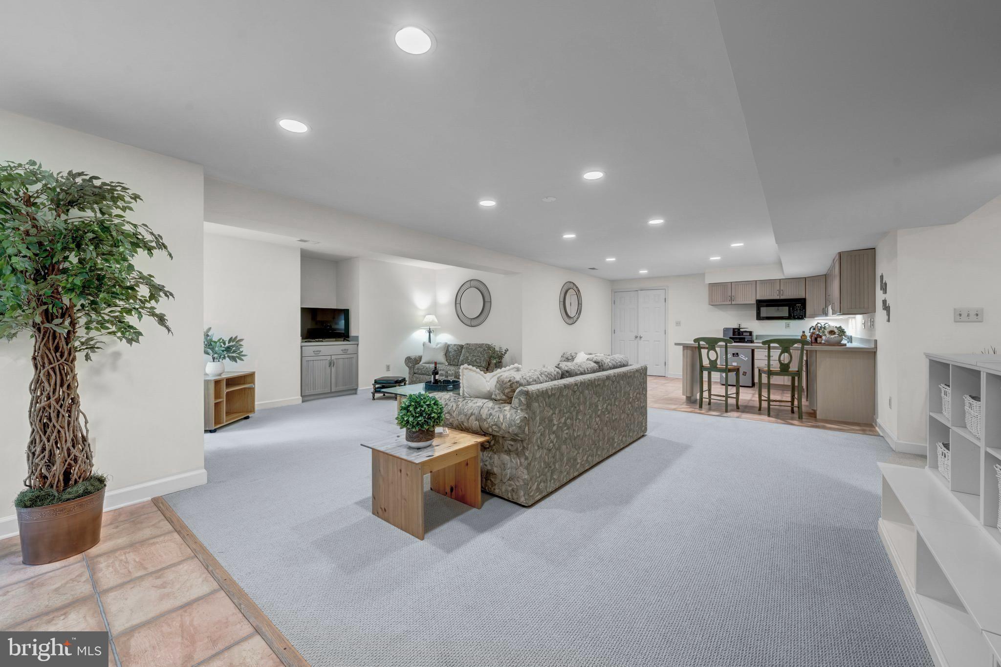 LITTLE RIVER ESTATES - Residential