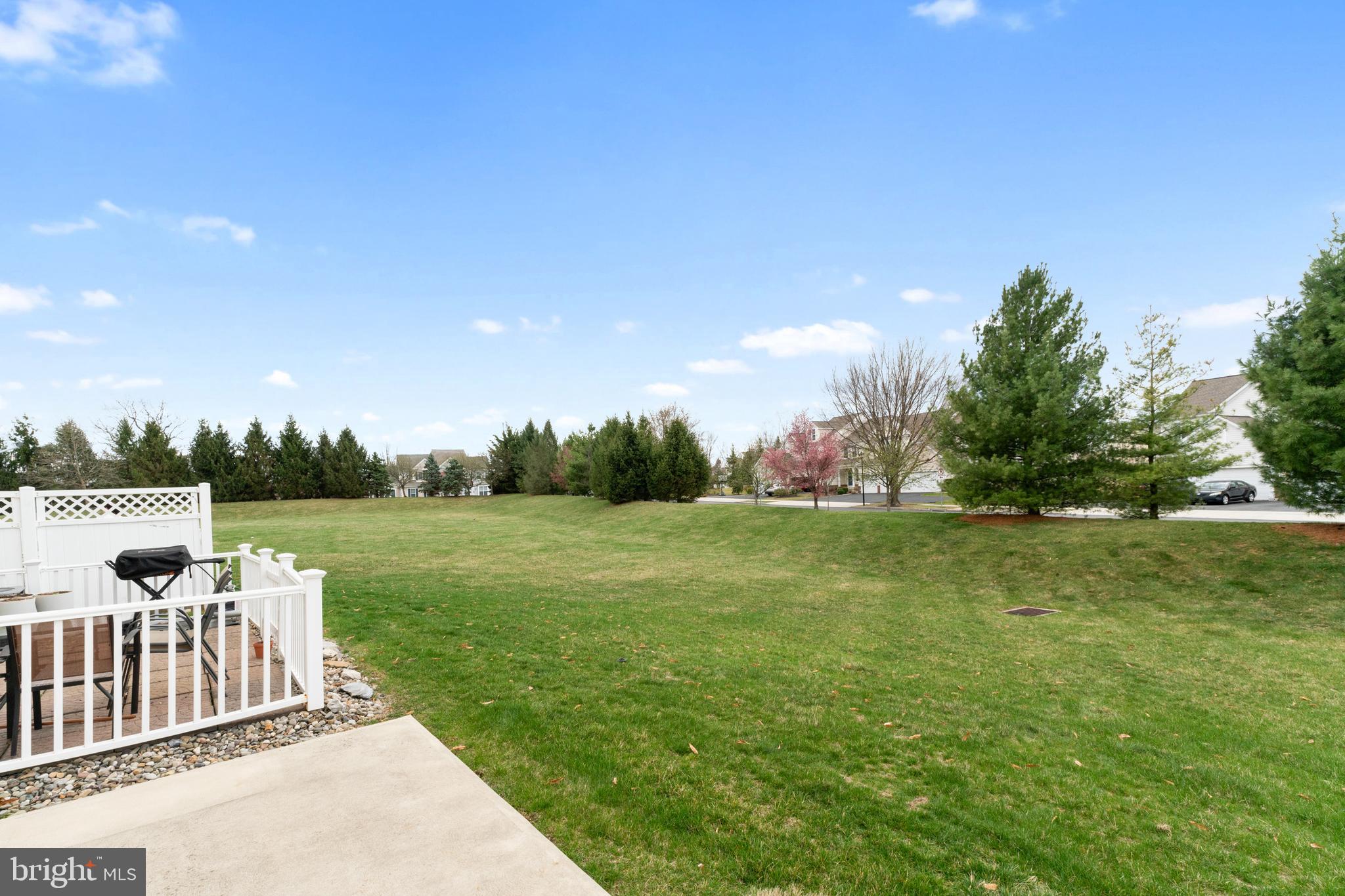 COLDWATER CONDO - Residential