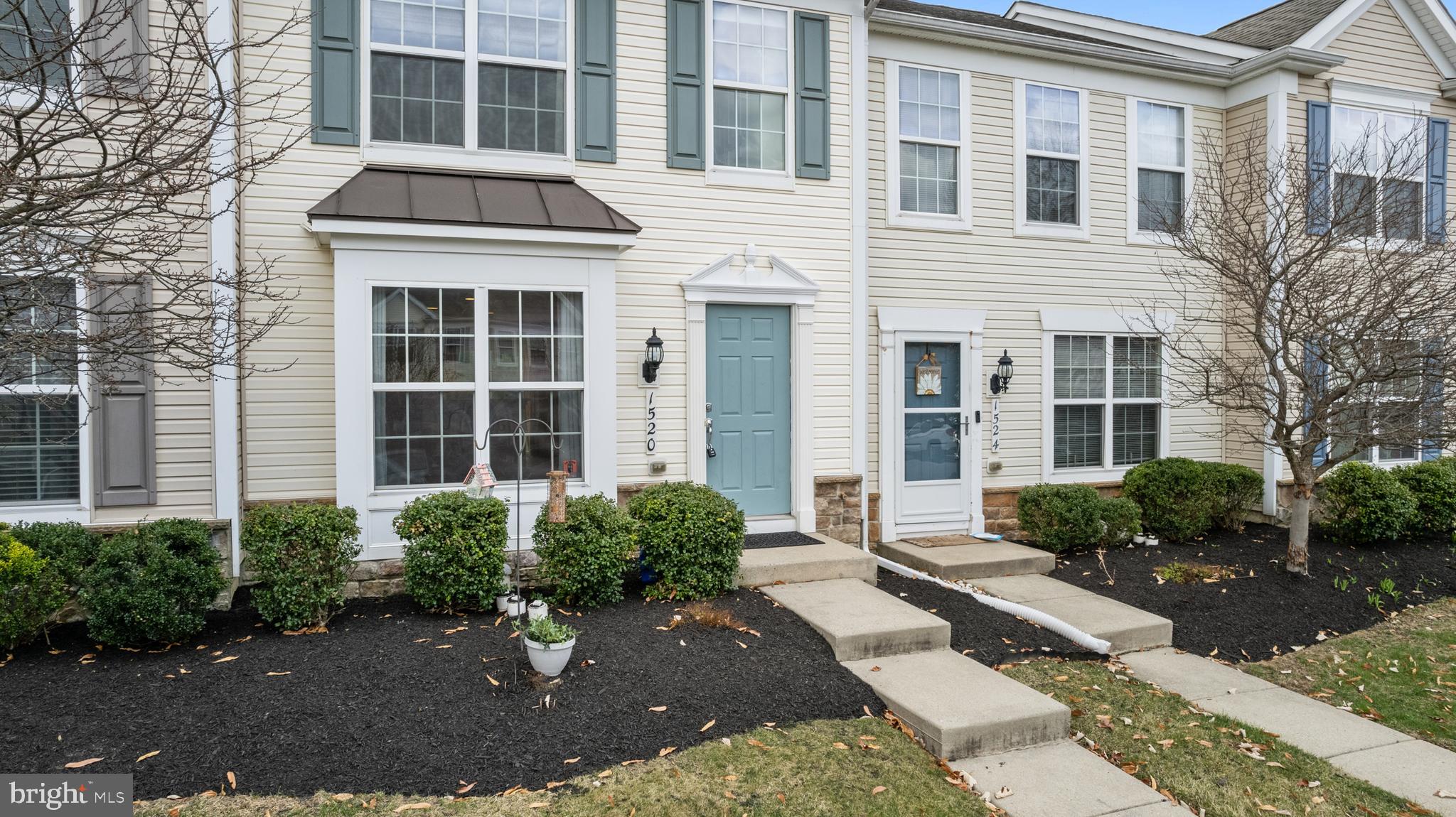 COLDWATER CONDO - Residential