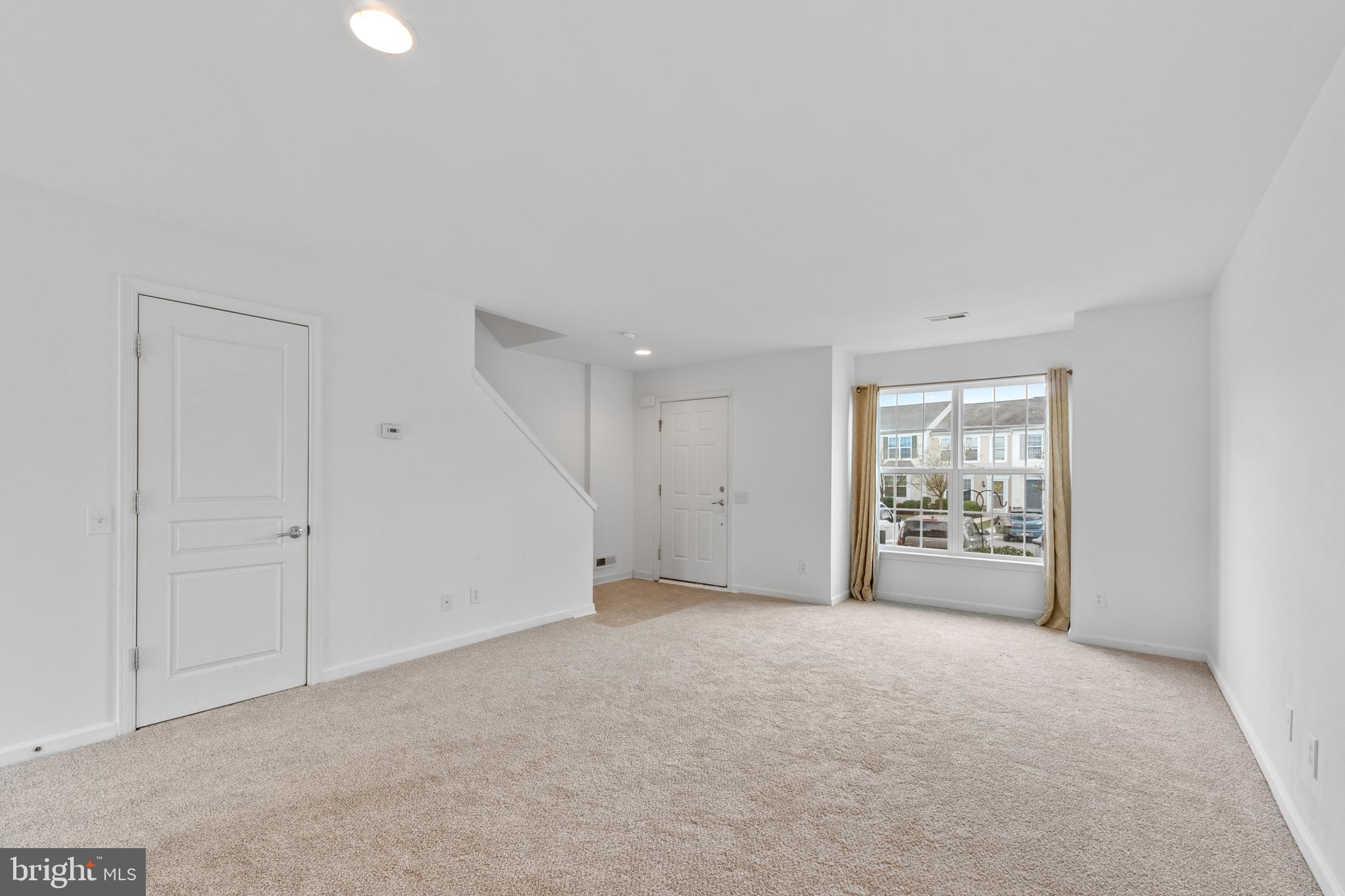 COLDWATER CONDO - Residential