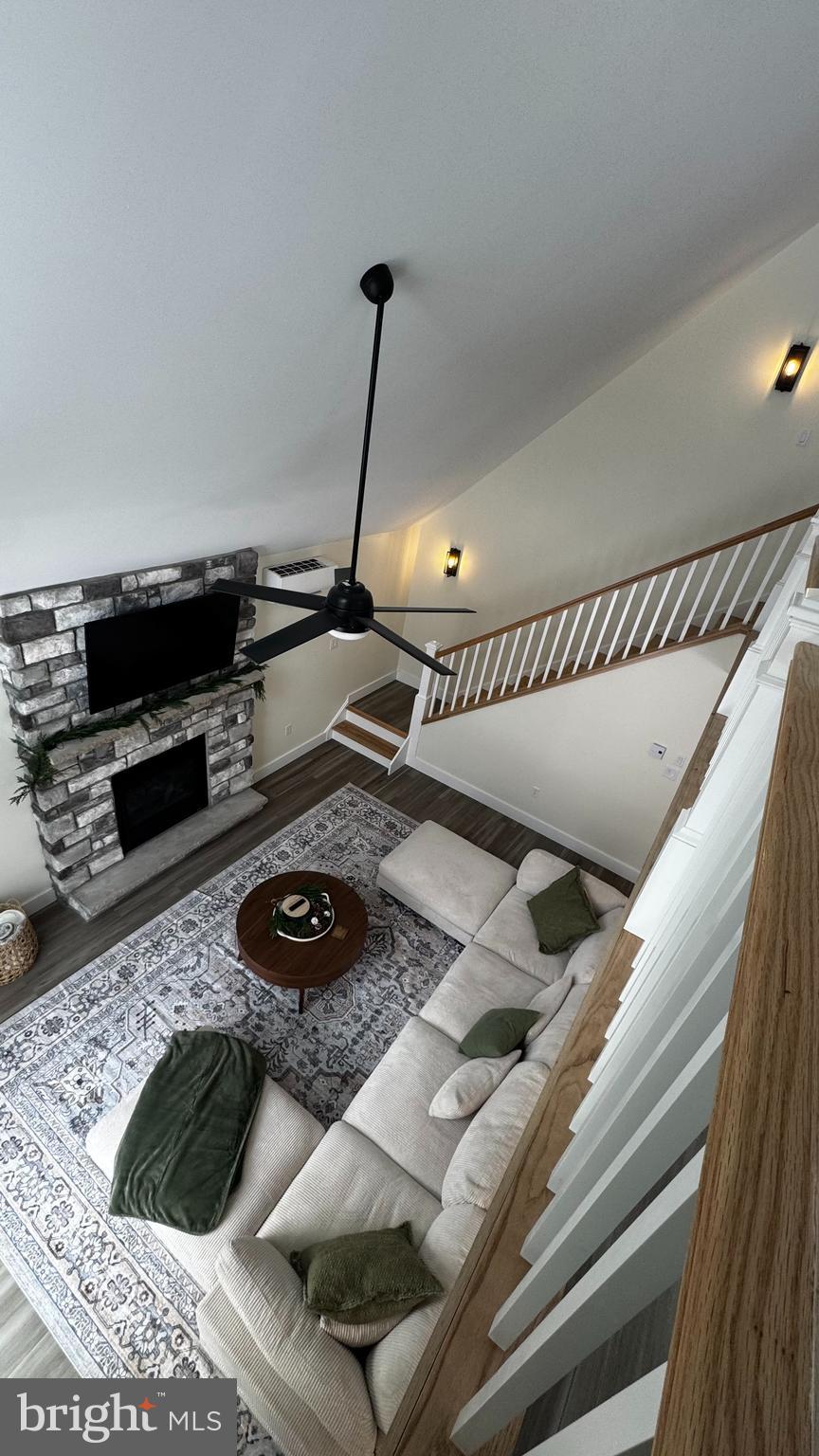 TOWAMENSING TRAILS - Residential