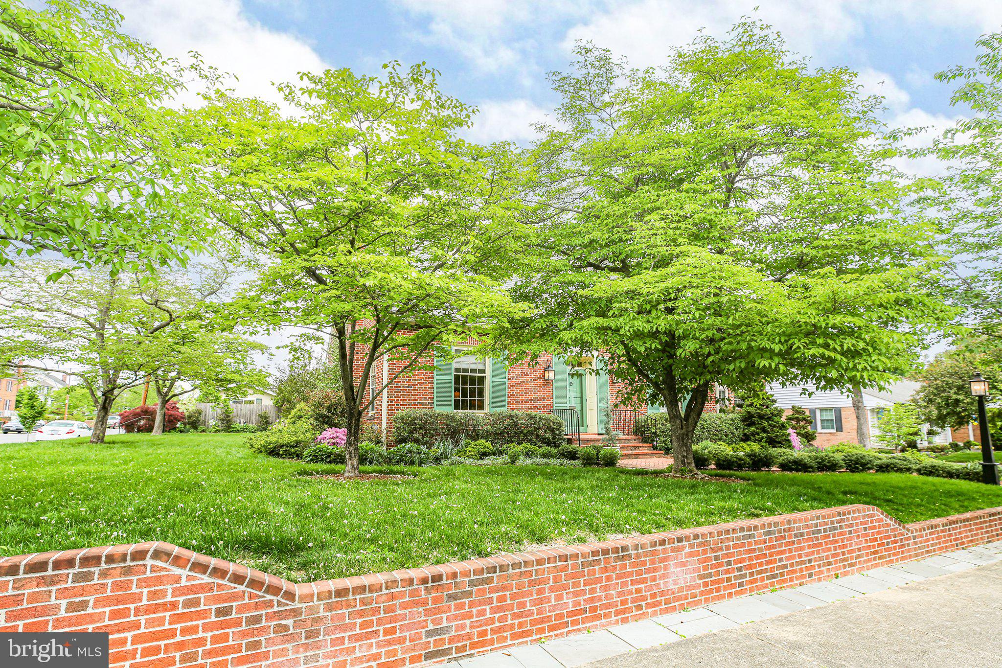 COLLEGE TERRACE - Residential