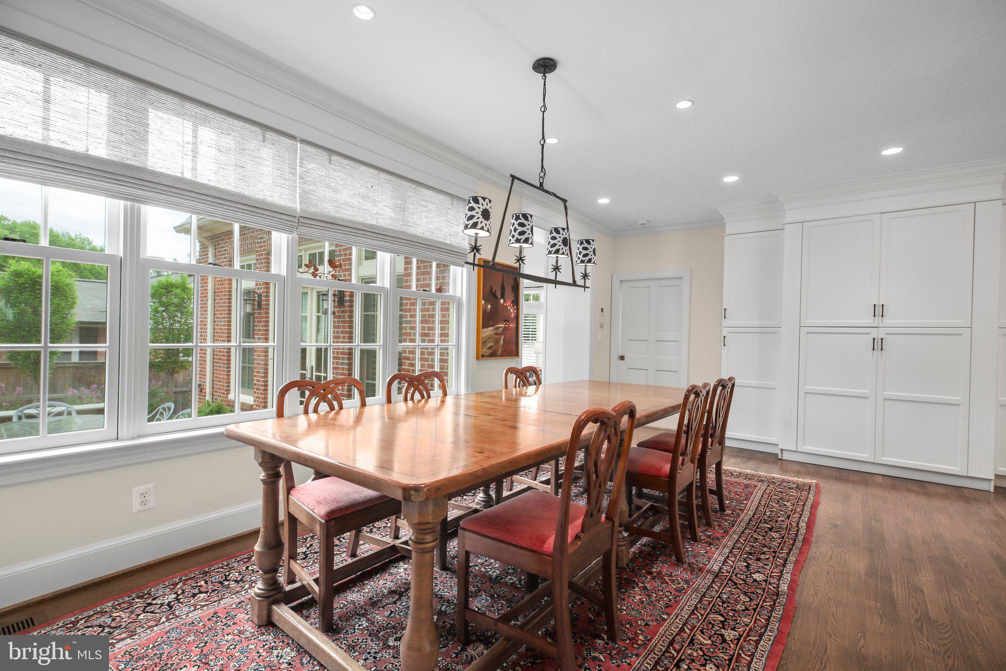 COLLEGE TERRACE - Residential