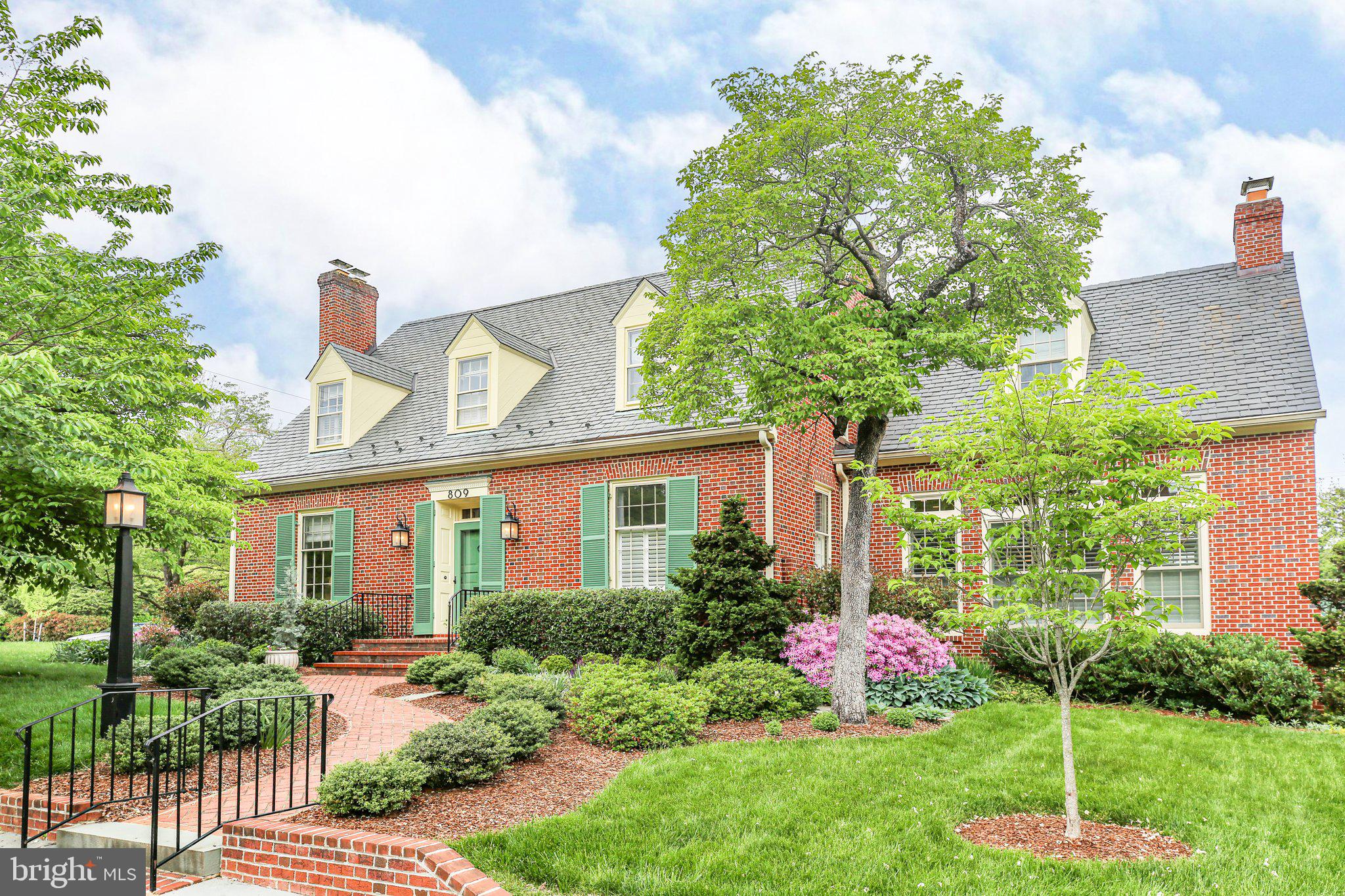 COLLEGE TERRACE - Residential