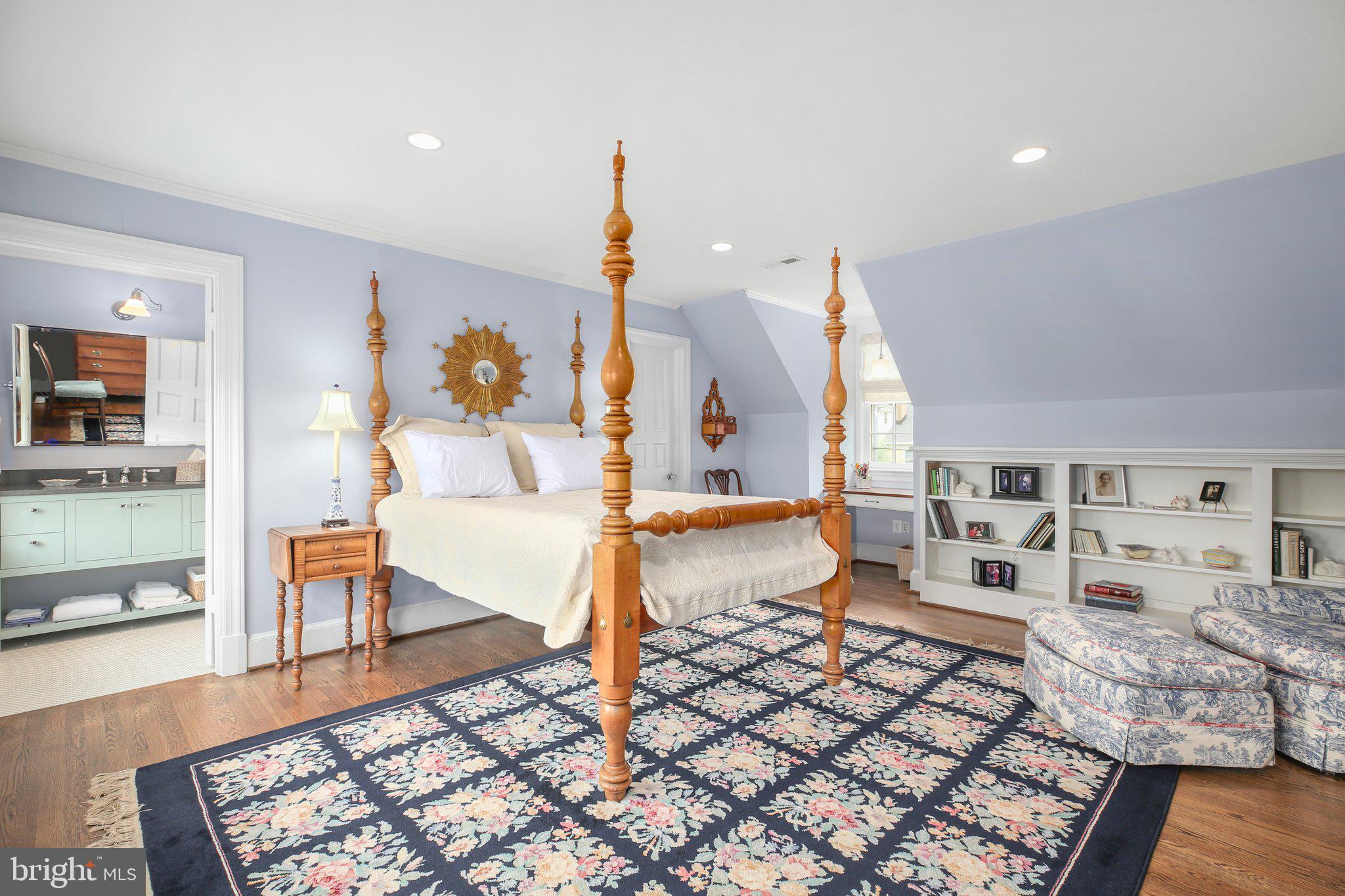 COLLEGE TERRACE - Residential