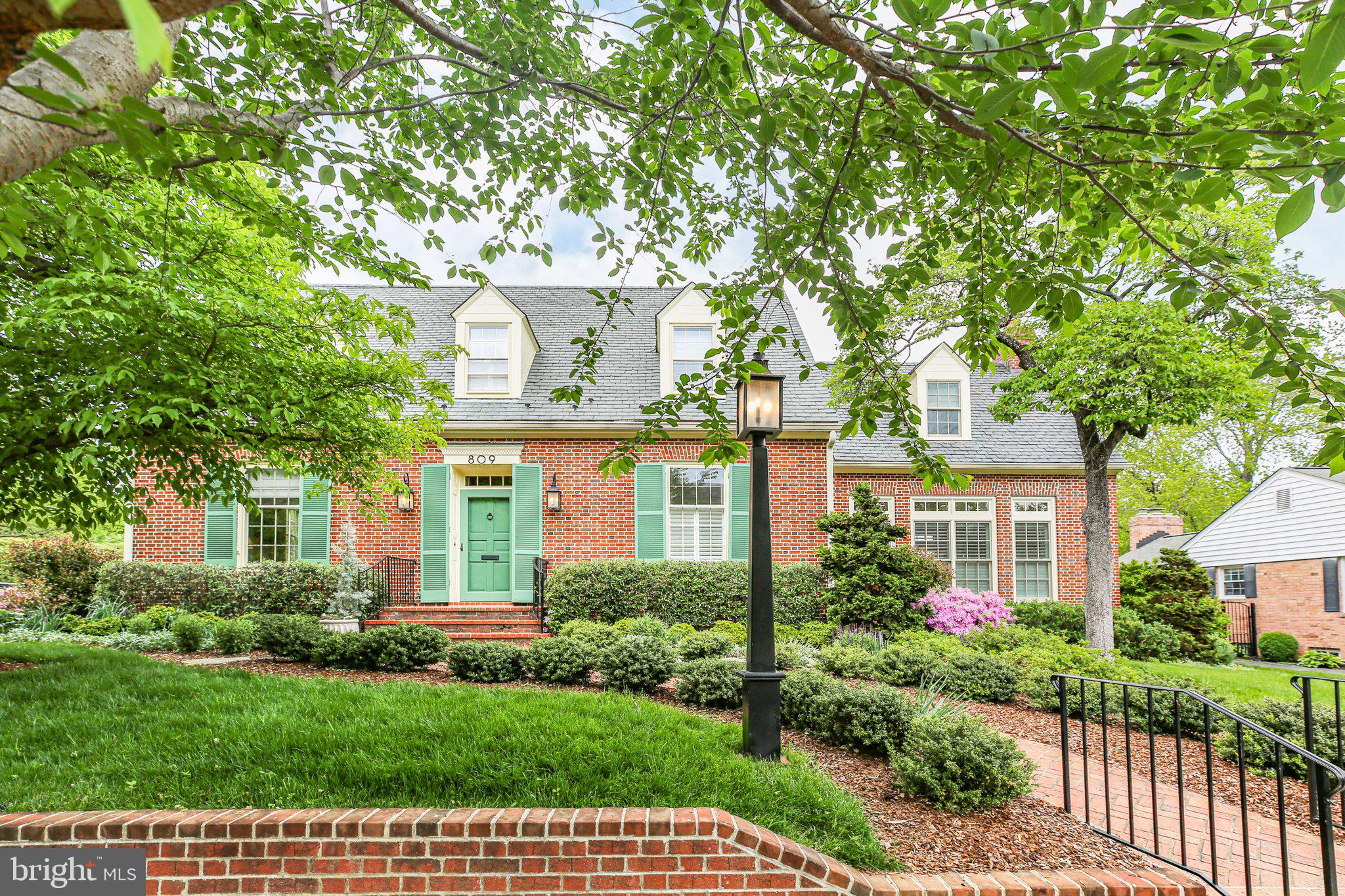 COLLEGE TERRACE - Residential