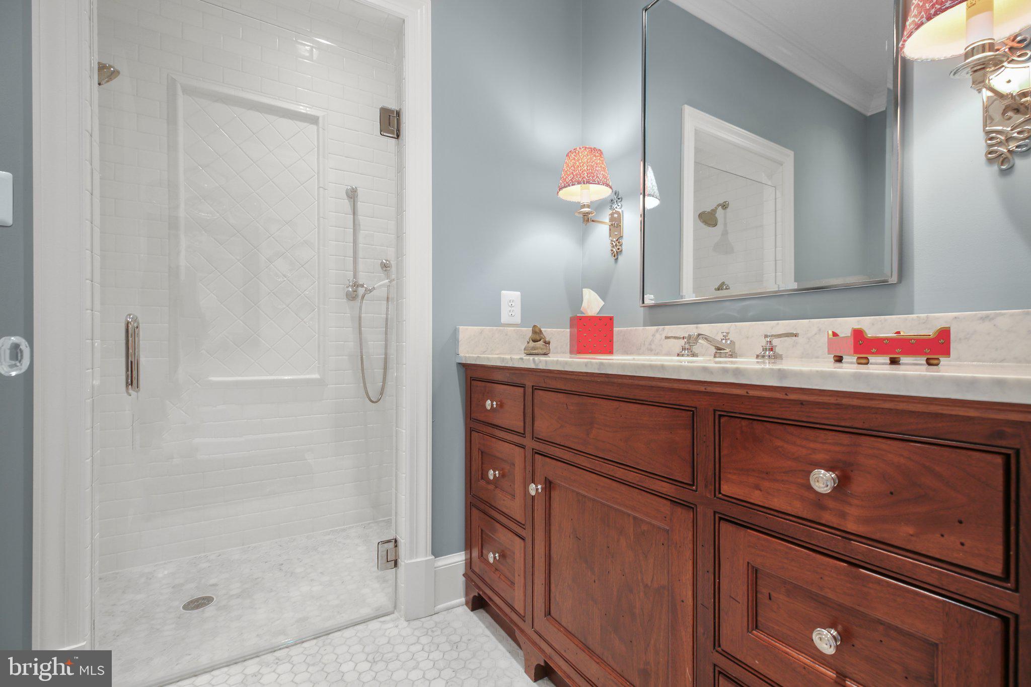 COLLEGE TERRACE - Residential