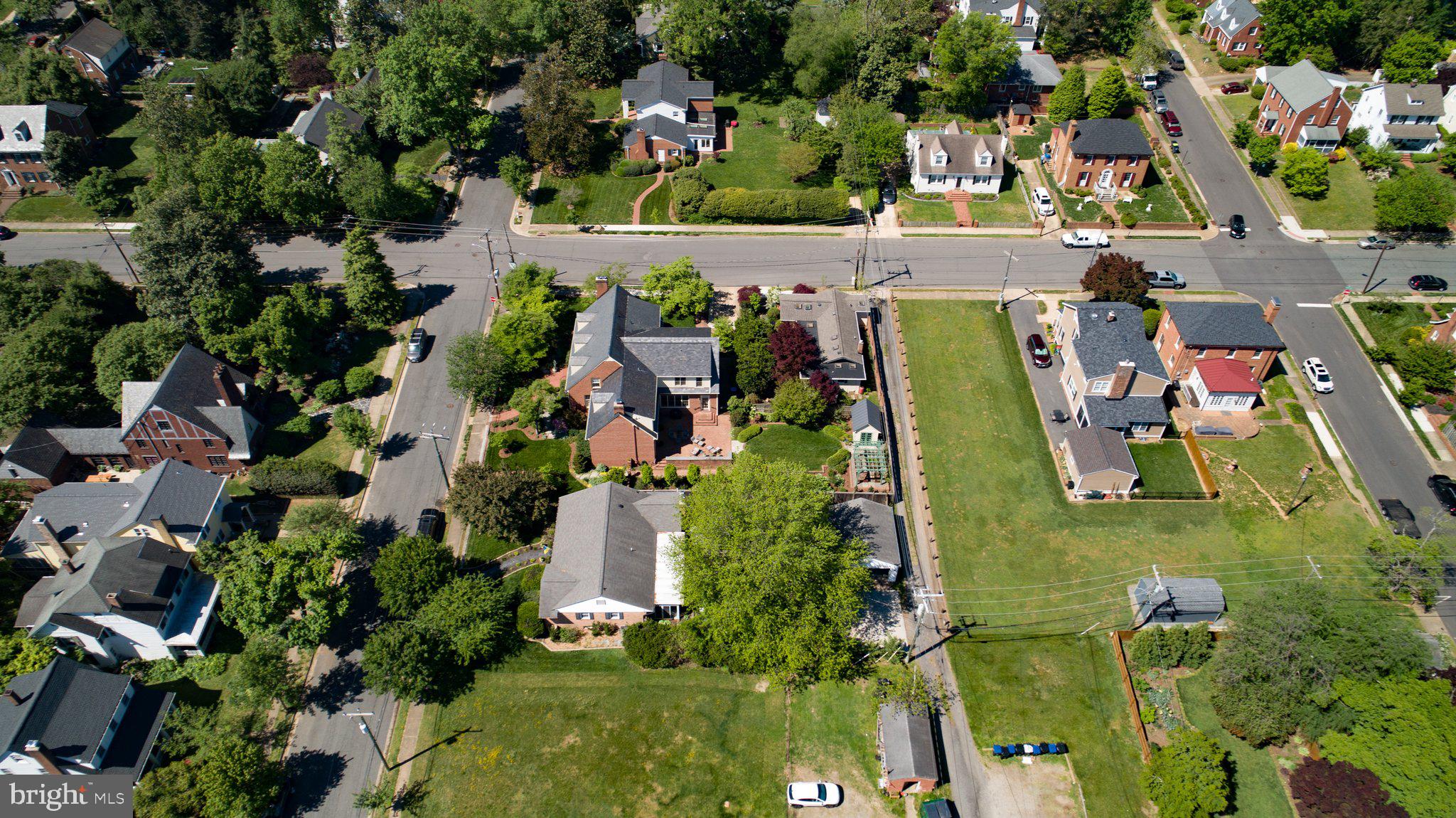 COLLEGE TERRACE - Residential