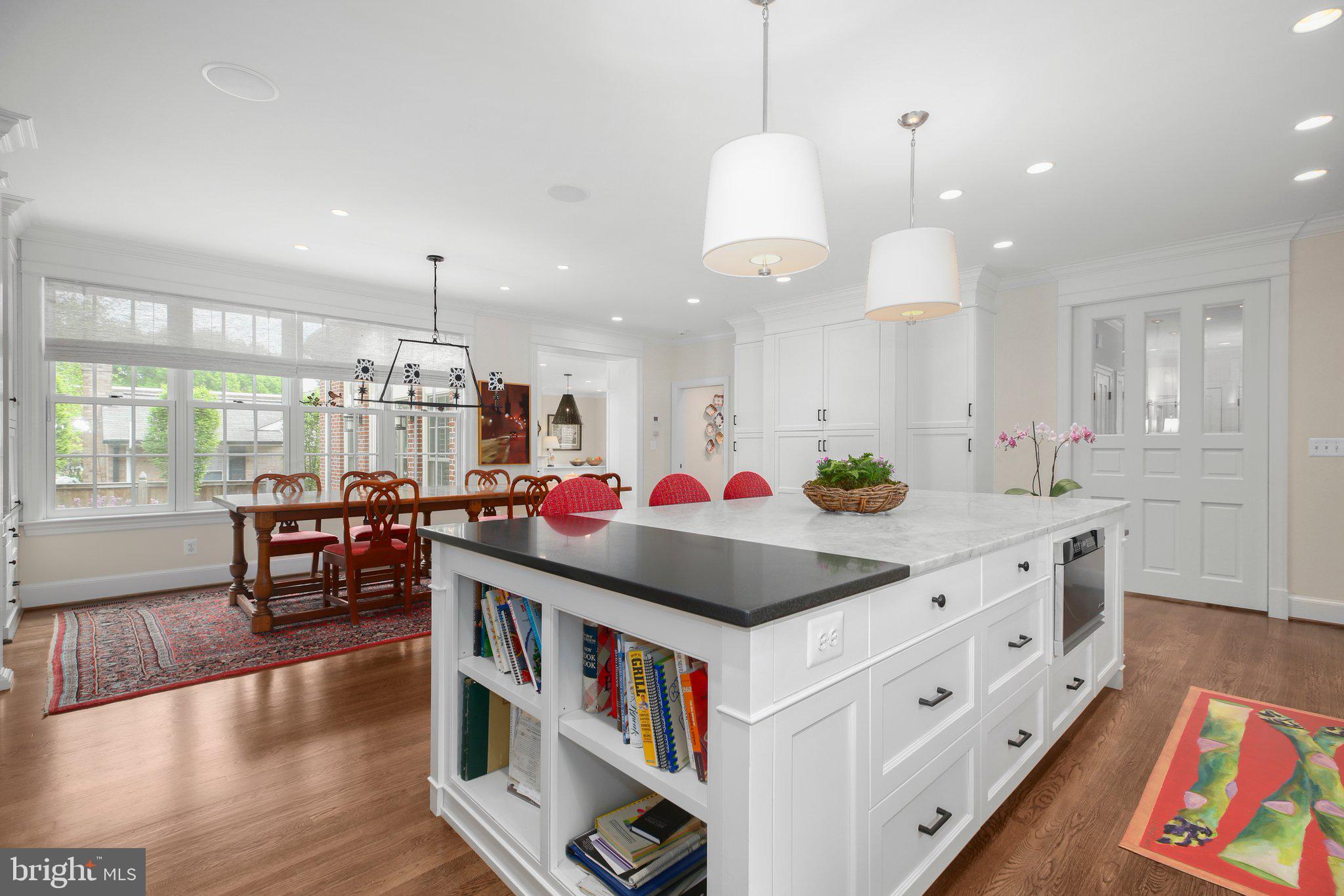 COLLEGE TERRACE - Residential