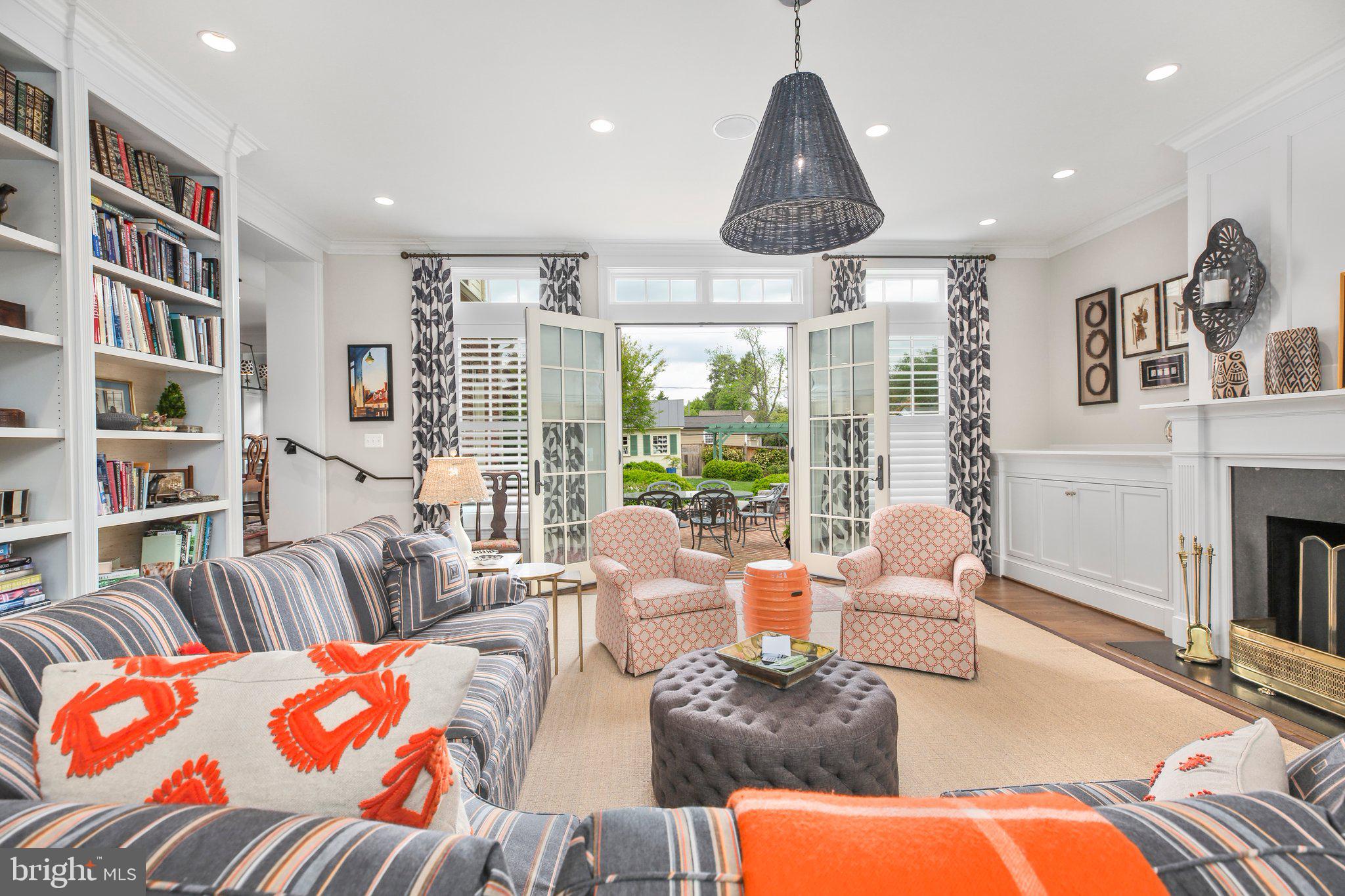 COLLEGE TERRACE - Residential