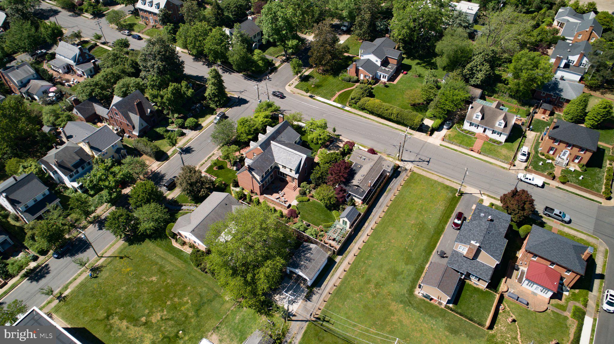 COLLEGE TERRACE - Residential