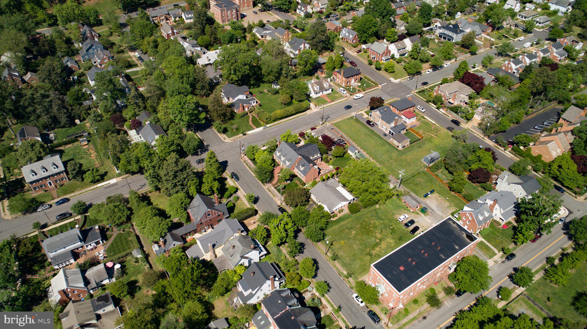 COLLEGE TERRACE - Residential