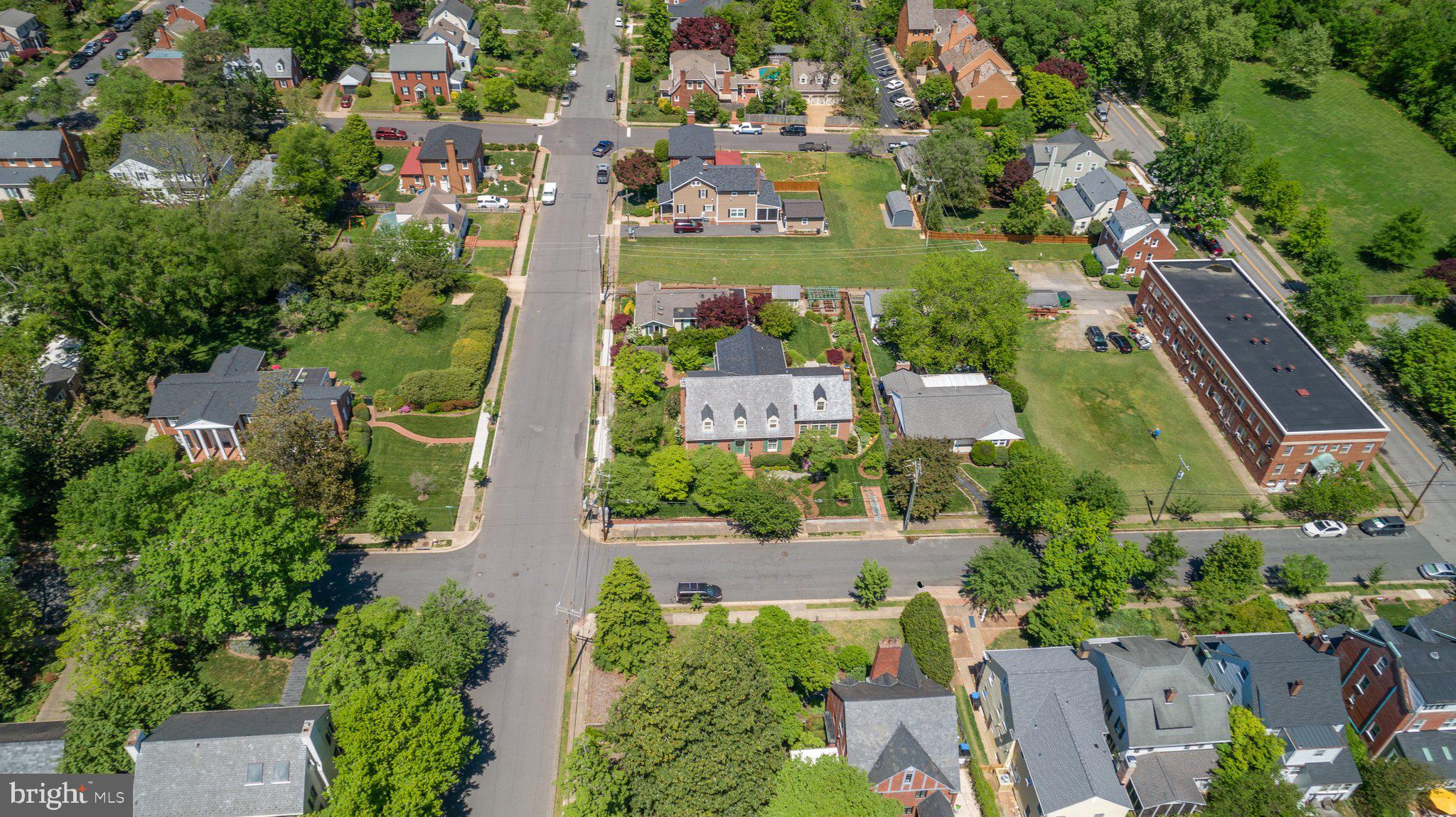 COLLEGE TERRACE - Residential
