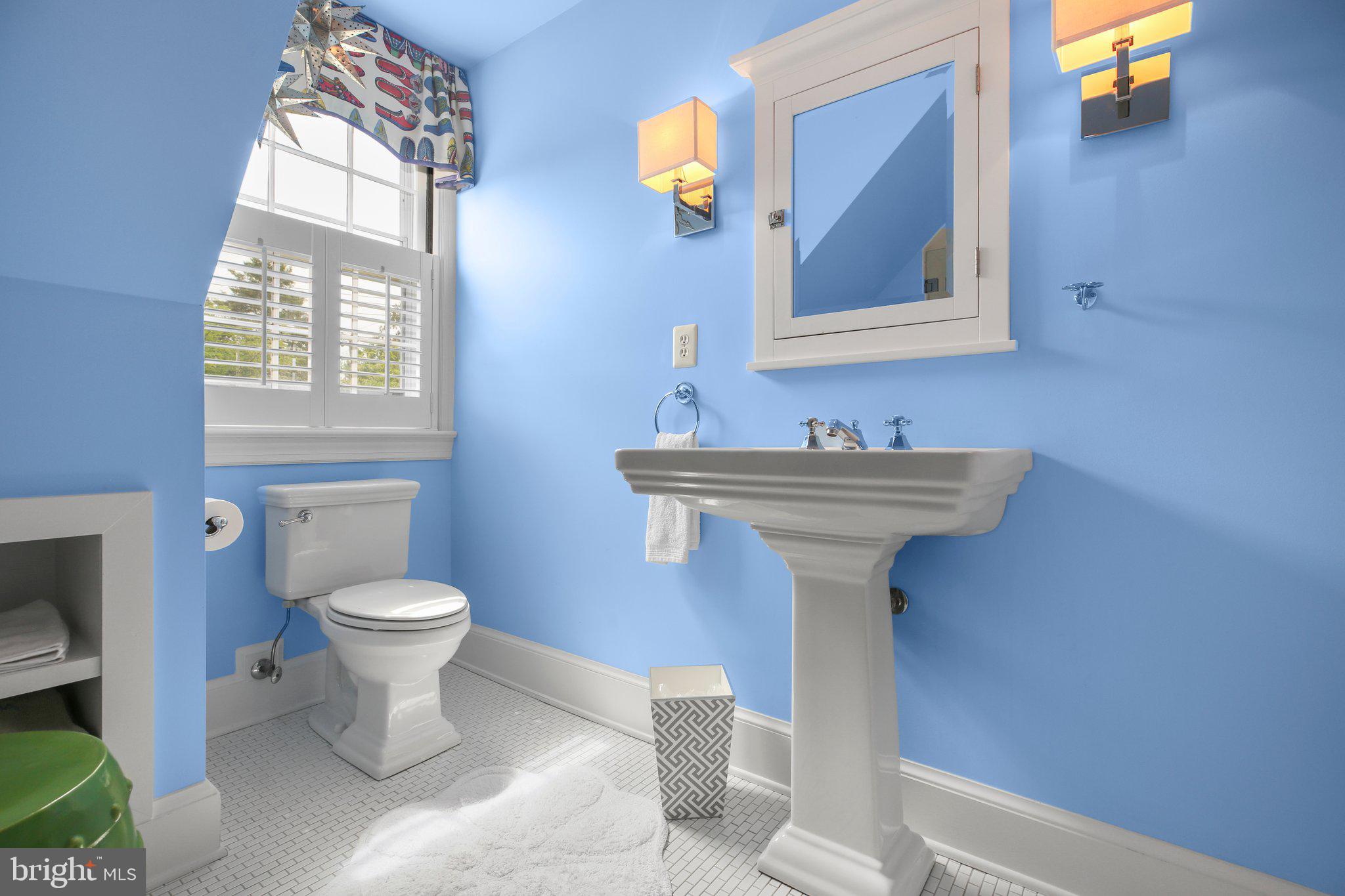 COLLEGE TERRACE - Residential