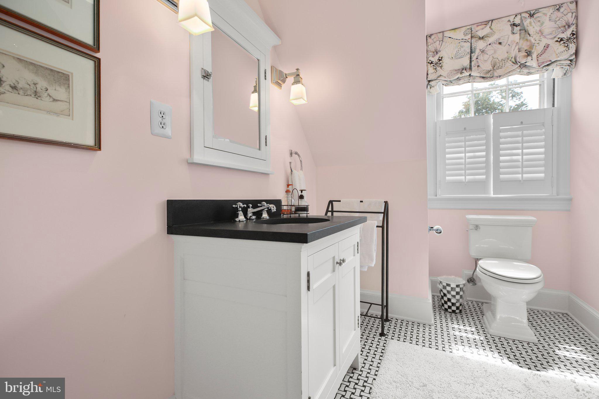 COLLEGE TERRACE - Residential