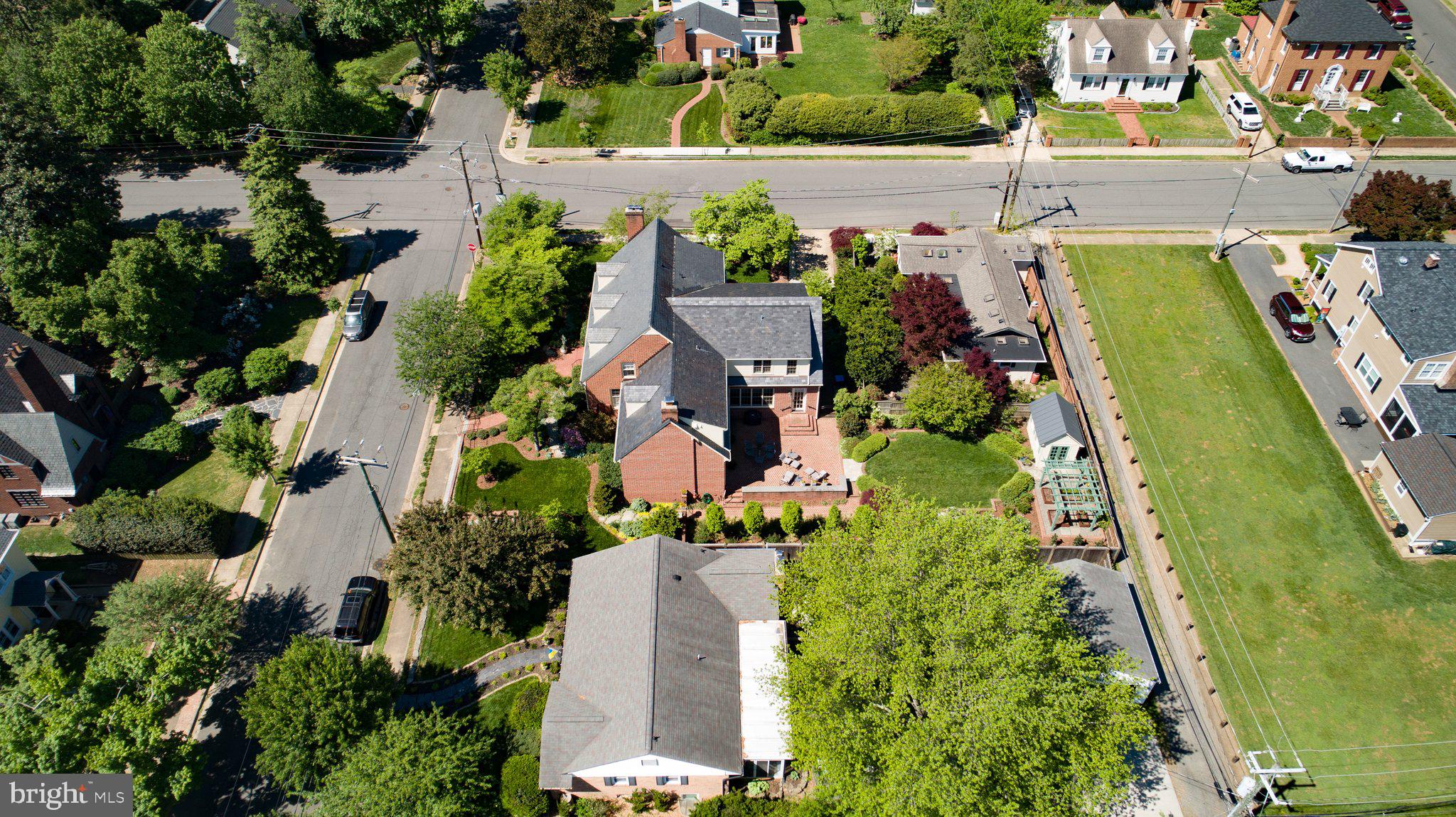 COLLEGE TERRACE - Residential