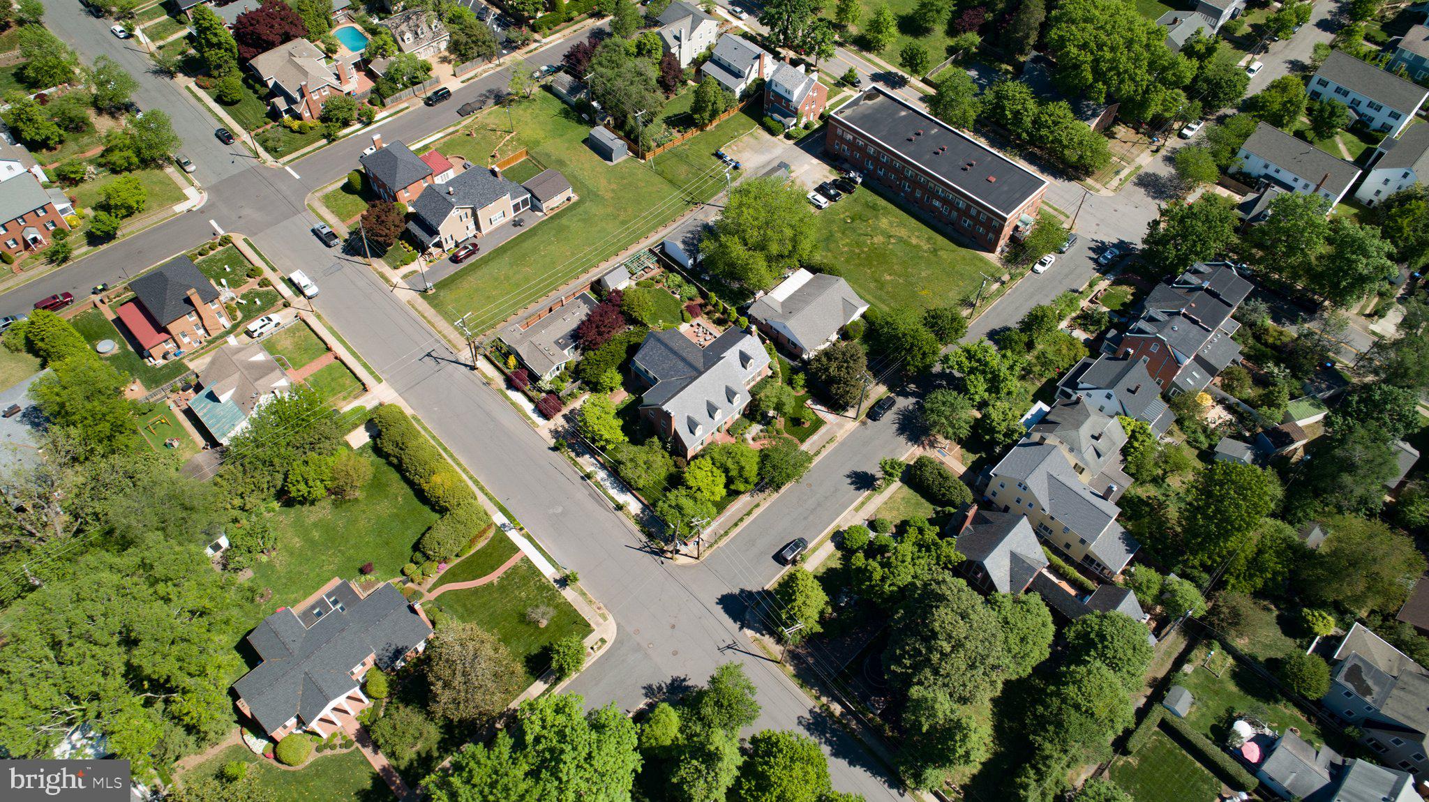 COLLEGE TERRACE - Residential