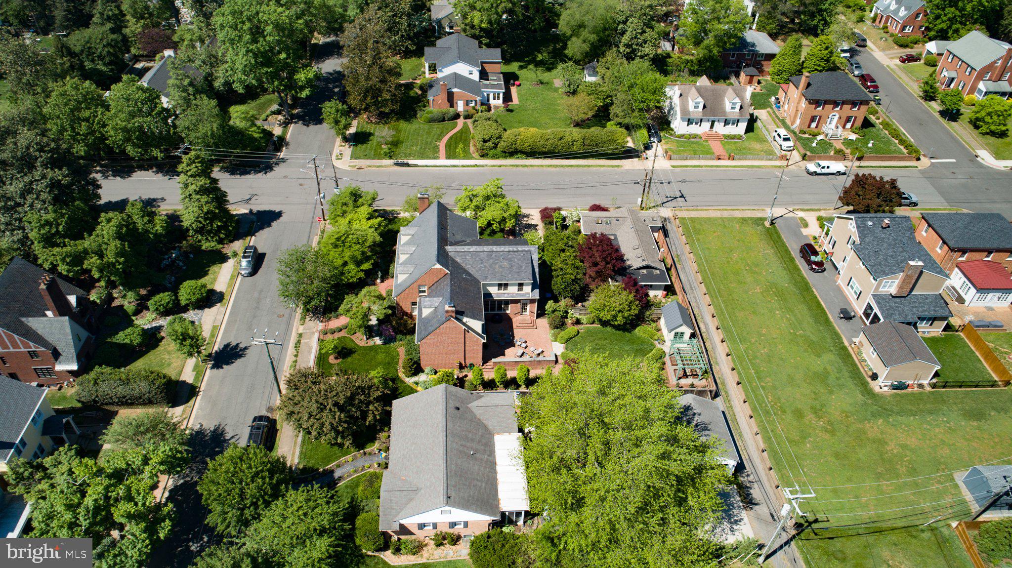 COLLEGE TERRACE - Residential